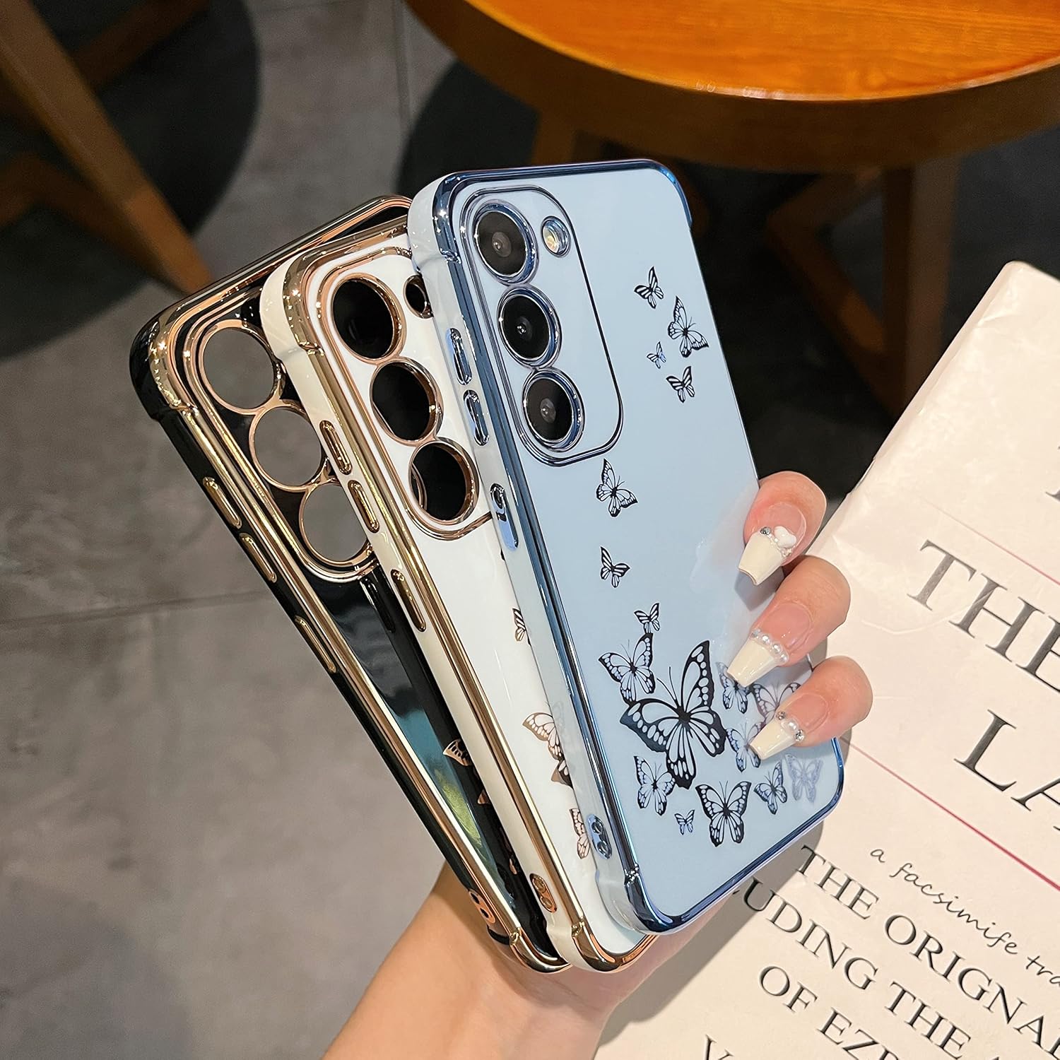 ZTOFERA Funda de teléfono para Samsung Galaxy S23 5G, elegante mariposa, para niñas y mujeres encantadoras, chapado suave, cubierta protectora todo