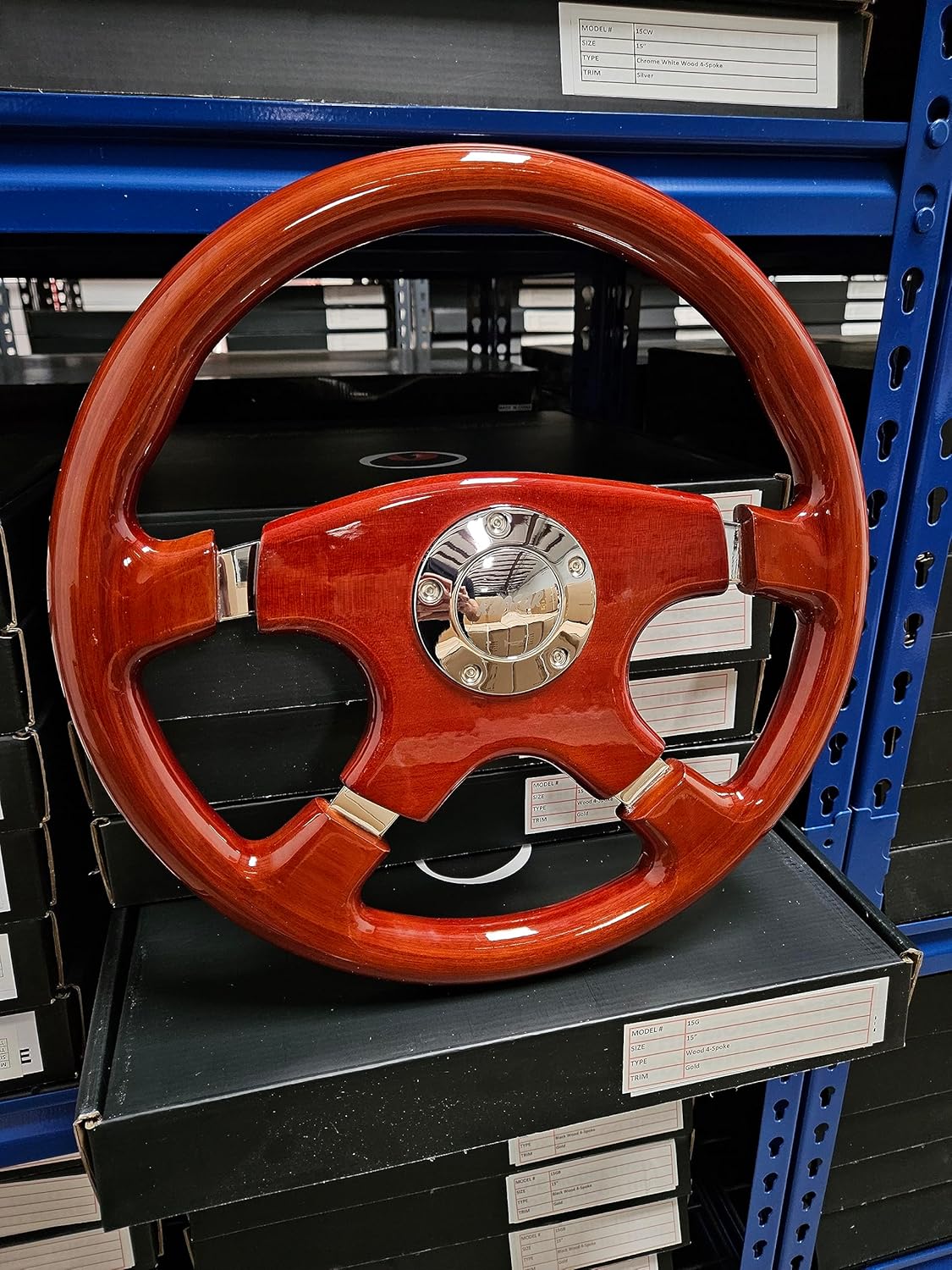 Raptor Volante Designo de madera de caoba de 15″ (plata)