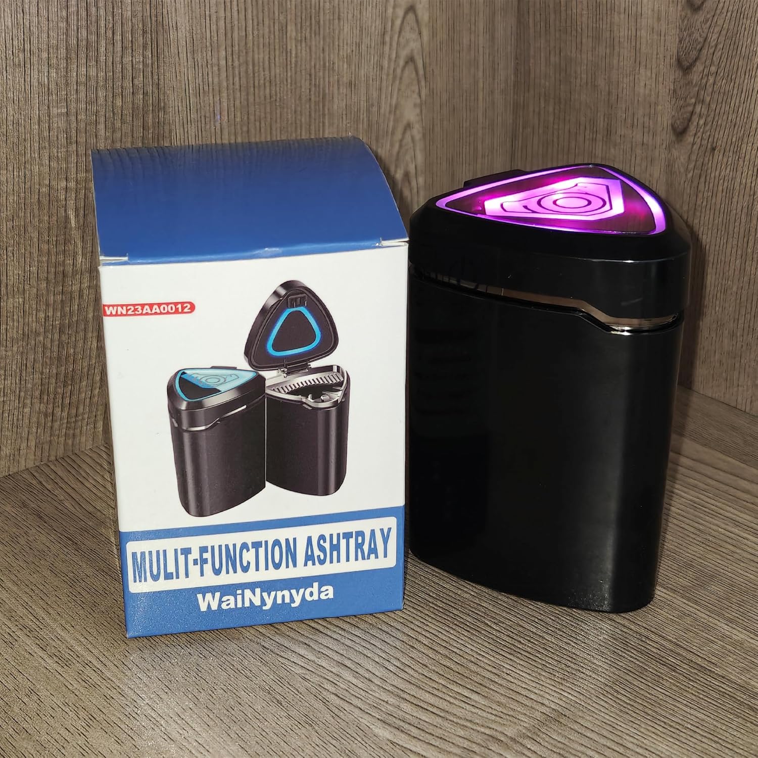 Cenicero para automóvil con tapa, a prueba de olores, cenicero sin humo, mini bote de basura para automóvil con luz LED recargable y línea USB
