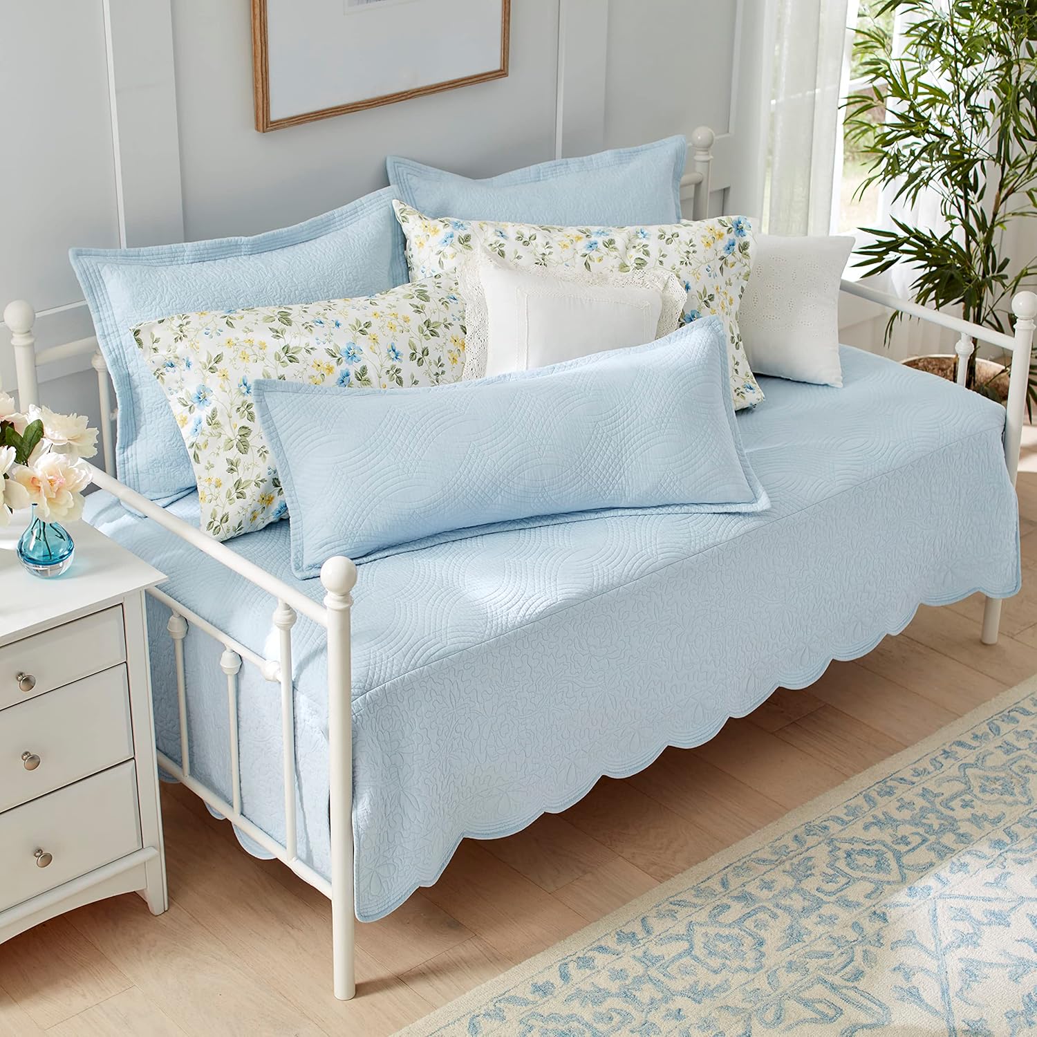 Laura Ashley – Juego de sofá cama, juego de ropa de cama de algodón de 4 piezas, decoración para el hogar de granja para todas las estaciones