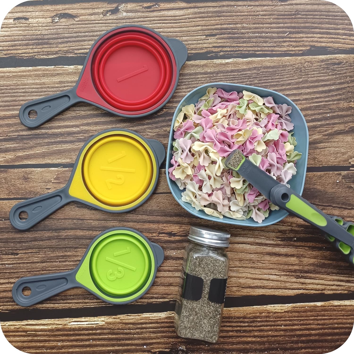 Juego de tazas y cucharas medidoras plegables, 8 tazas y cucharas medidoras de silicona portátiles para medición de líquidos y secos, juego de tazas