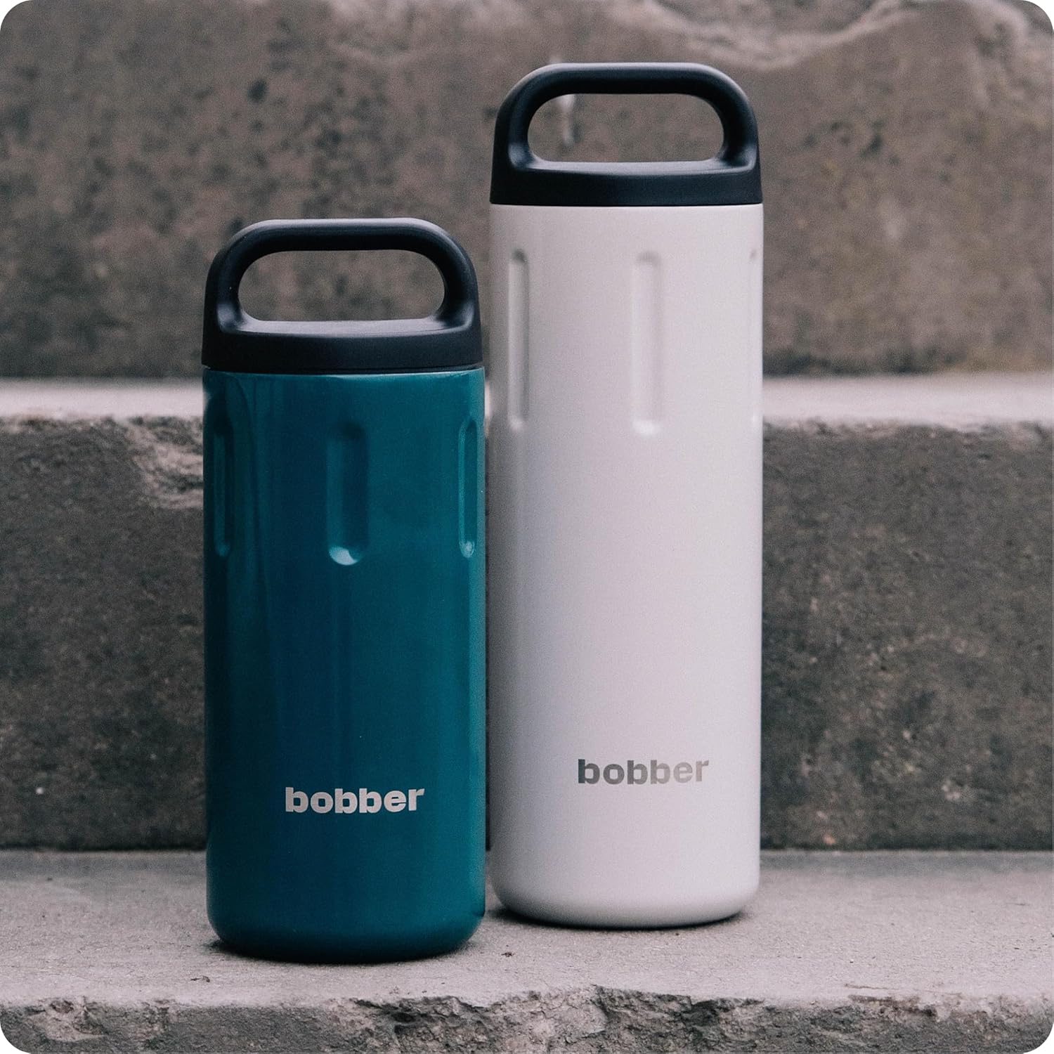 Paquete de botellas de agua aisladas de acero inoxidable de 20 onzas para bebidas frías y calientes, con boca extra ancha y taza con asa (verde