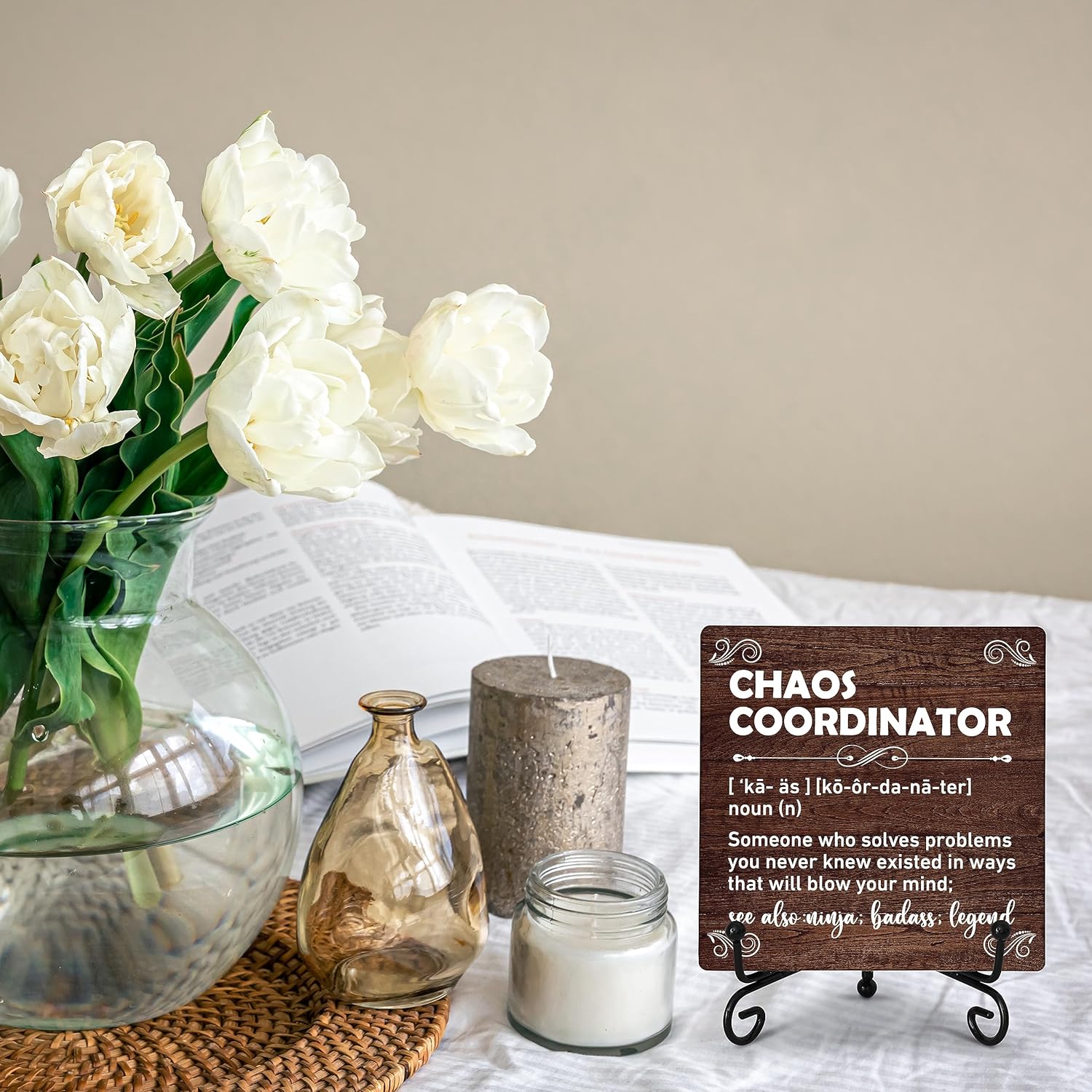 Chaos Coordinator – Decoración de escritorio de oficina en casa, letrero de placa de madera con soporte de hierro, regalos de agradecimiento para