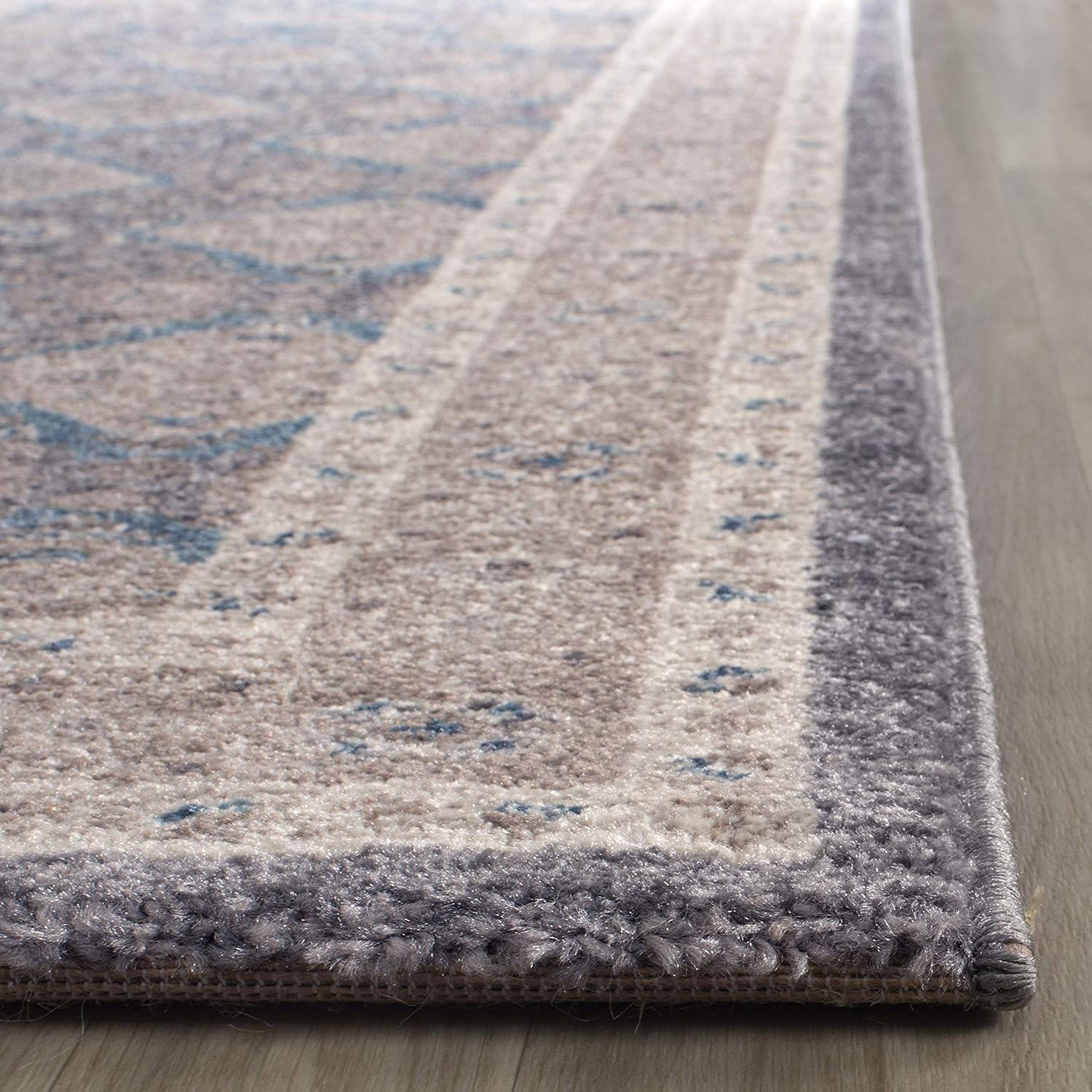 SAFAVIEH Sofia Collection SOF366B – Alfombra vintage oriental, envejecida, no desprende pelusa, para sala de estar, dormitorio, comedor, oficina en