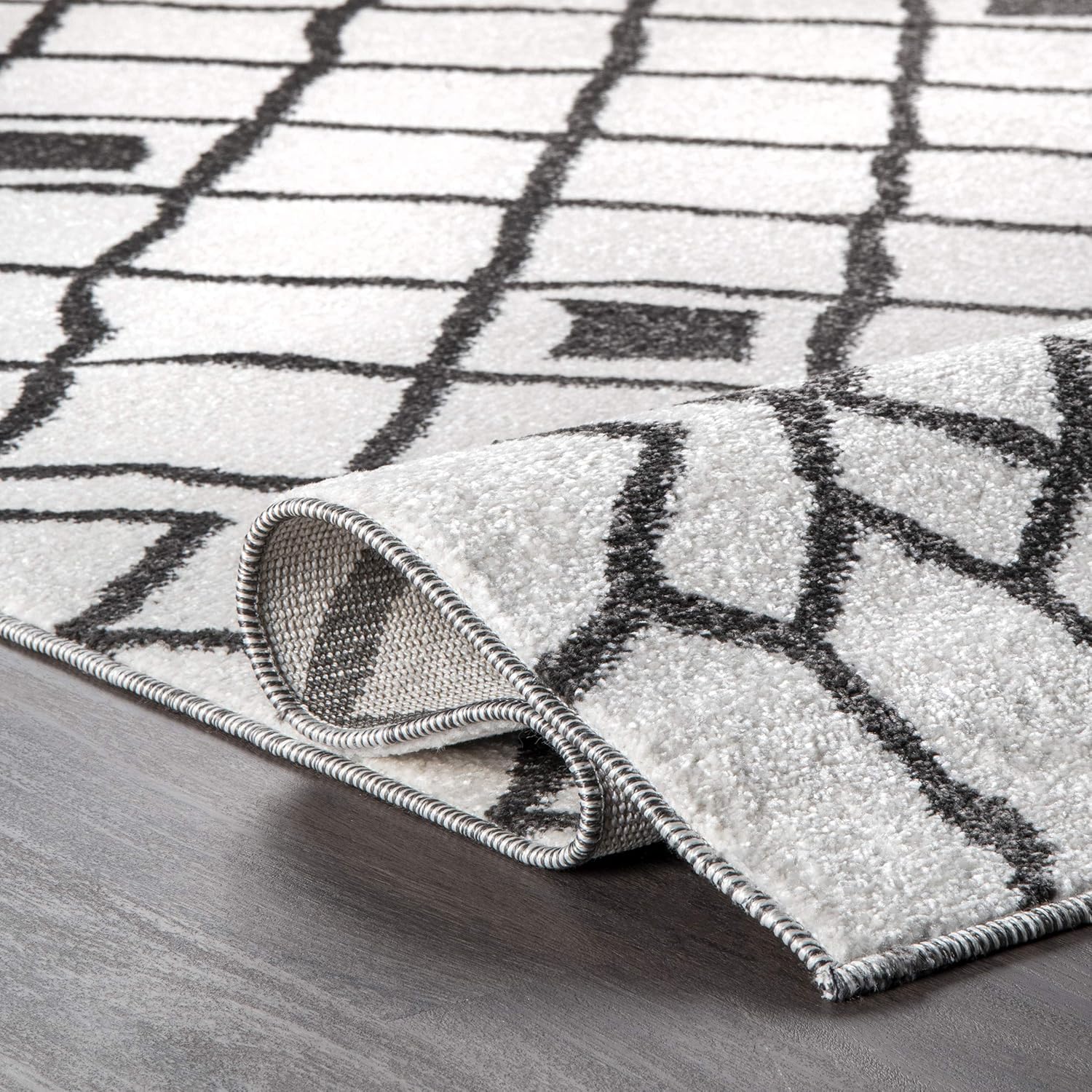 nuLOOM Remi – Alfombra moderna de celosía, 5 x 8 pies, color blanco y negro, rectangular