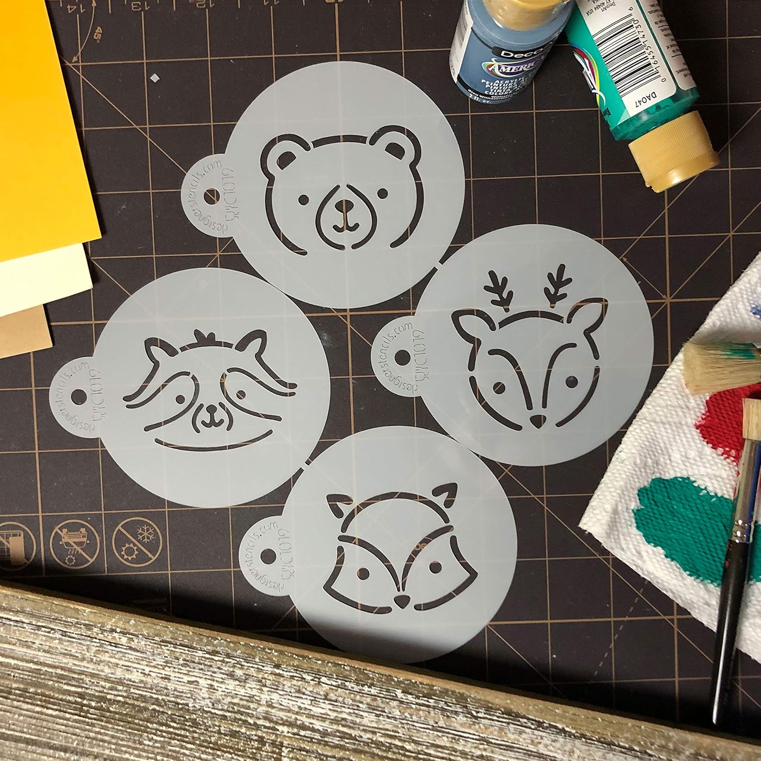Juego de plantillas grandes para galletas de animales del bosque para bebés C1019 por Designer Stencils