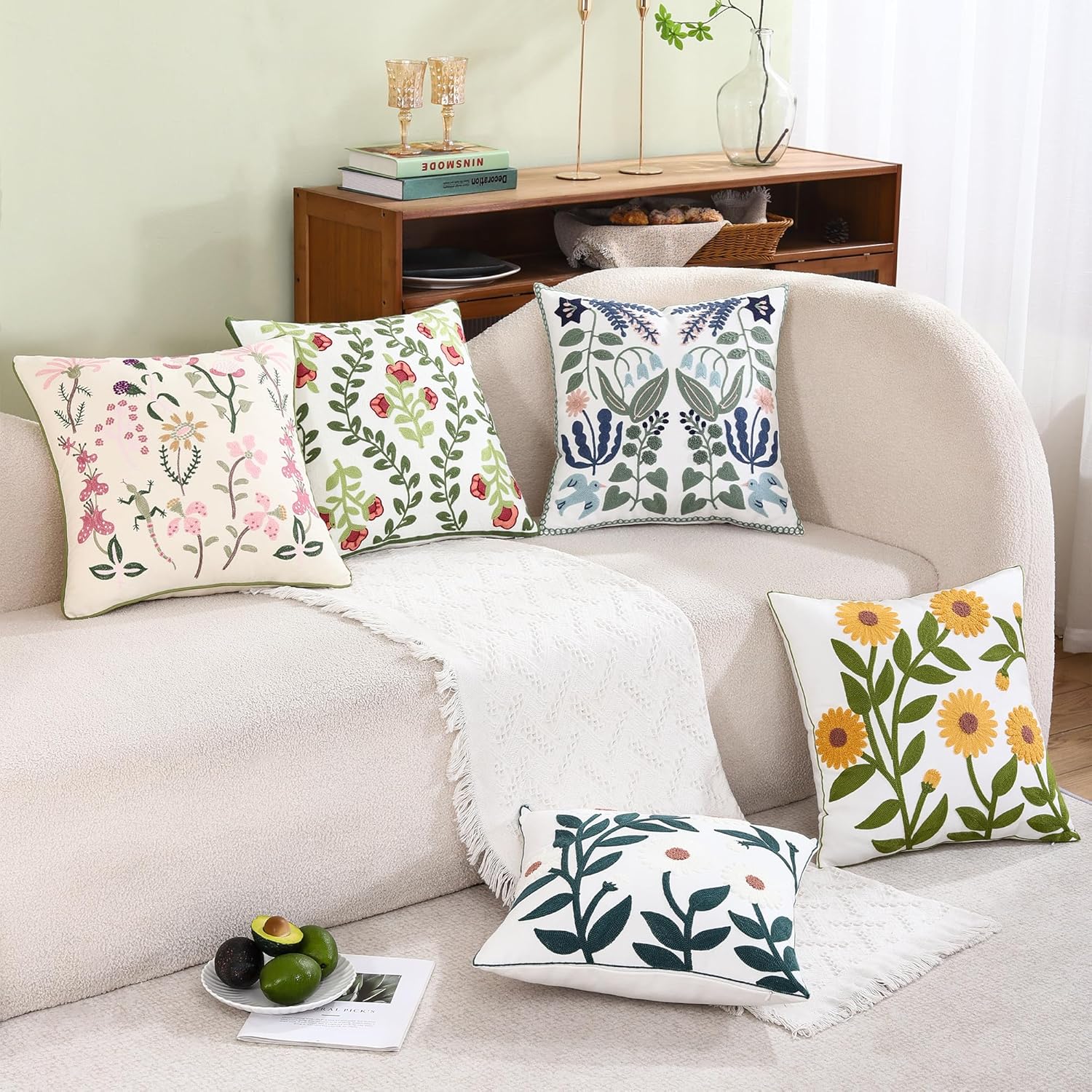 Tosleo Fundas de almohada decorativas de 18 x 18 pulgadas, paquete de 2 fundas de almohada de algodón con flores rosas bordadas de Gecko, fundas de