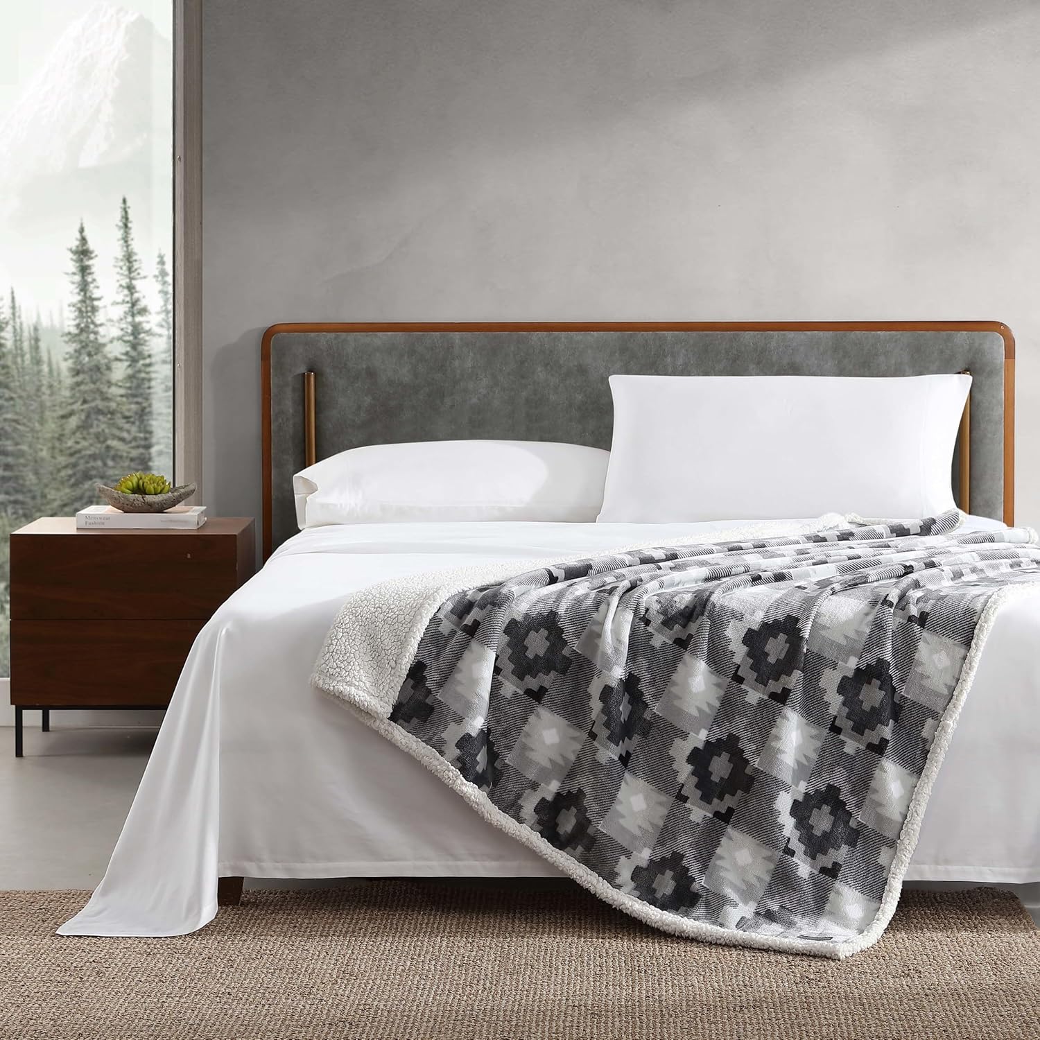 Eddie Bauer Ultra Plush Collection Manta reversible de vellón, suave y acogedora, perfecta para cama o sofá, (Copper Creek Grey), gris