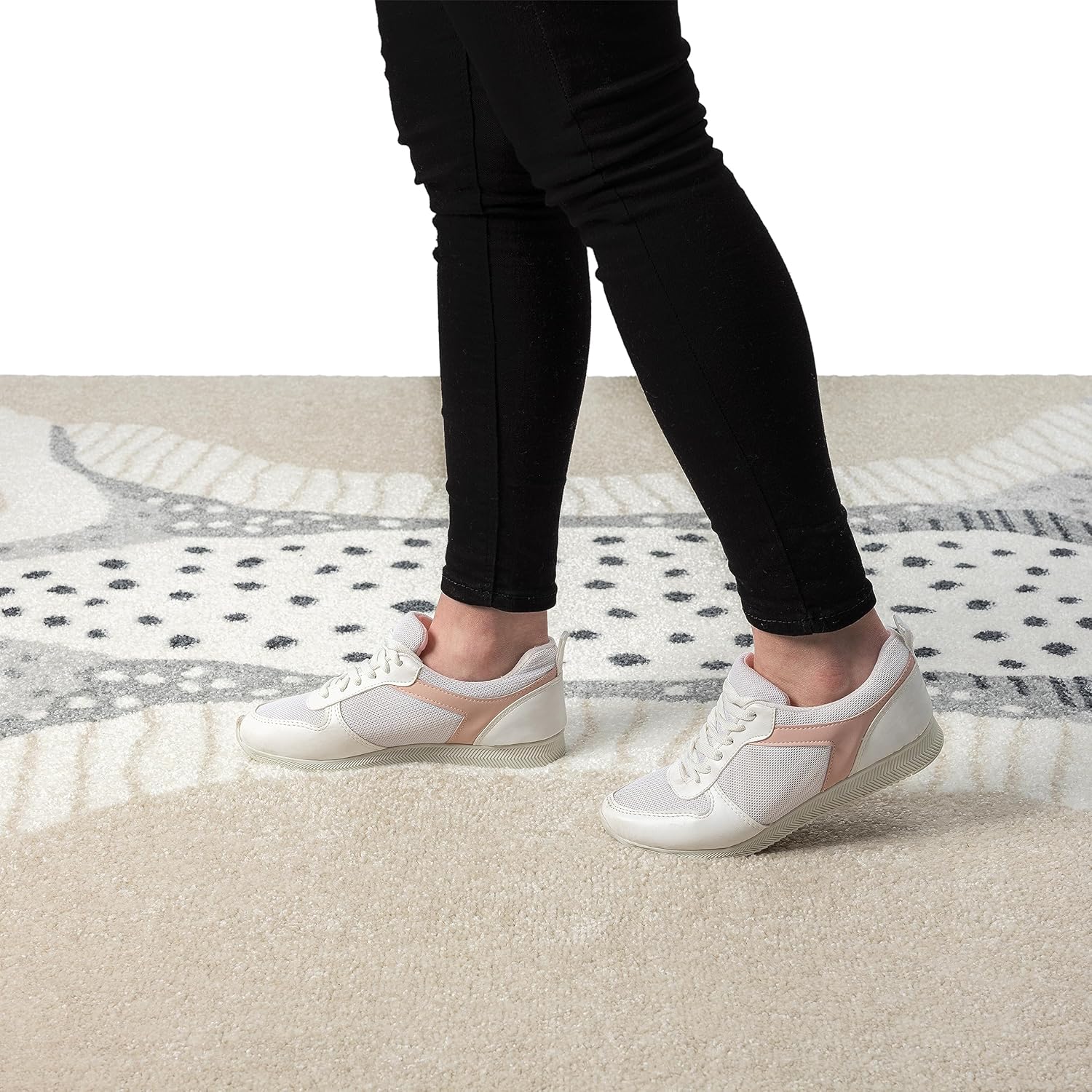 Abani Nuevo Collection – Alfombra de área, diseño moderno de piel sintética, color marfilbeige, 7.9 x 10.2 pies, fácil de limpiar, duradera para