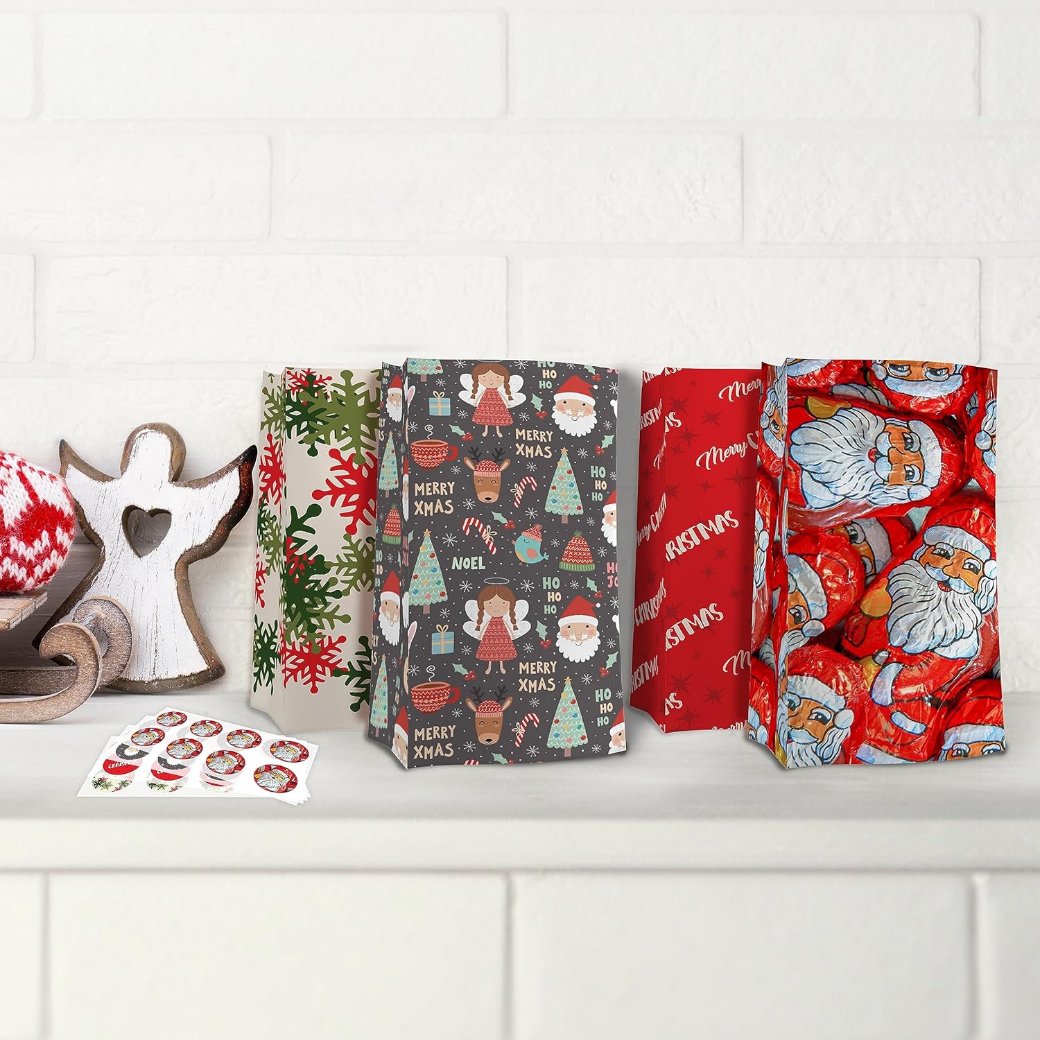 Bolsas de regalo de Navidad, 160 bolsas de papel de Navidad, 4 diseños, 160 calcomanías de Navidad, bolsa de regalos de Navidad, suministros de