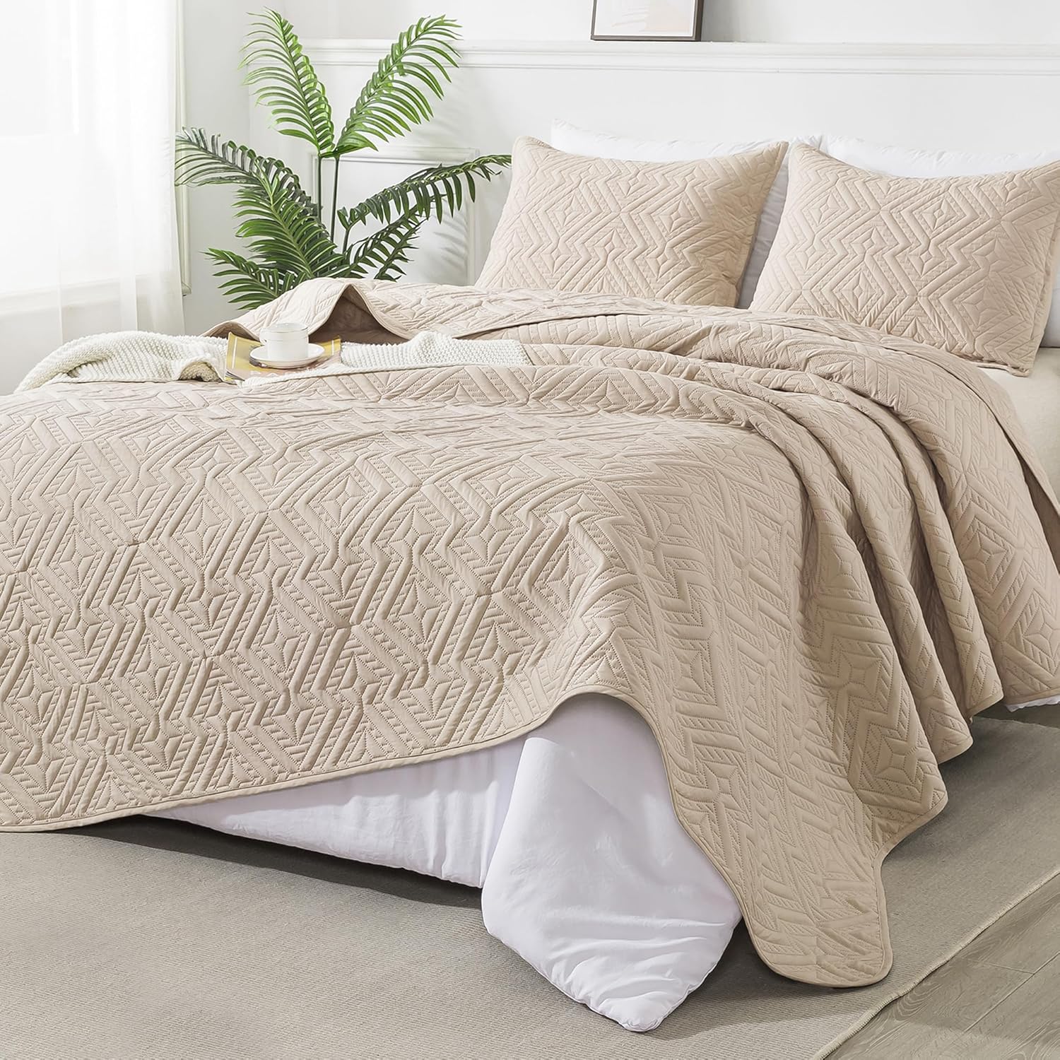 Andency Juego de edredón beige tamaño California King (112 x 104 pulgadas), 3 piezas (1 edredón beige y 2 fundas de almohada), juego de edredón
