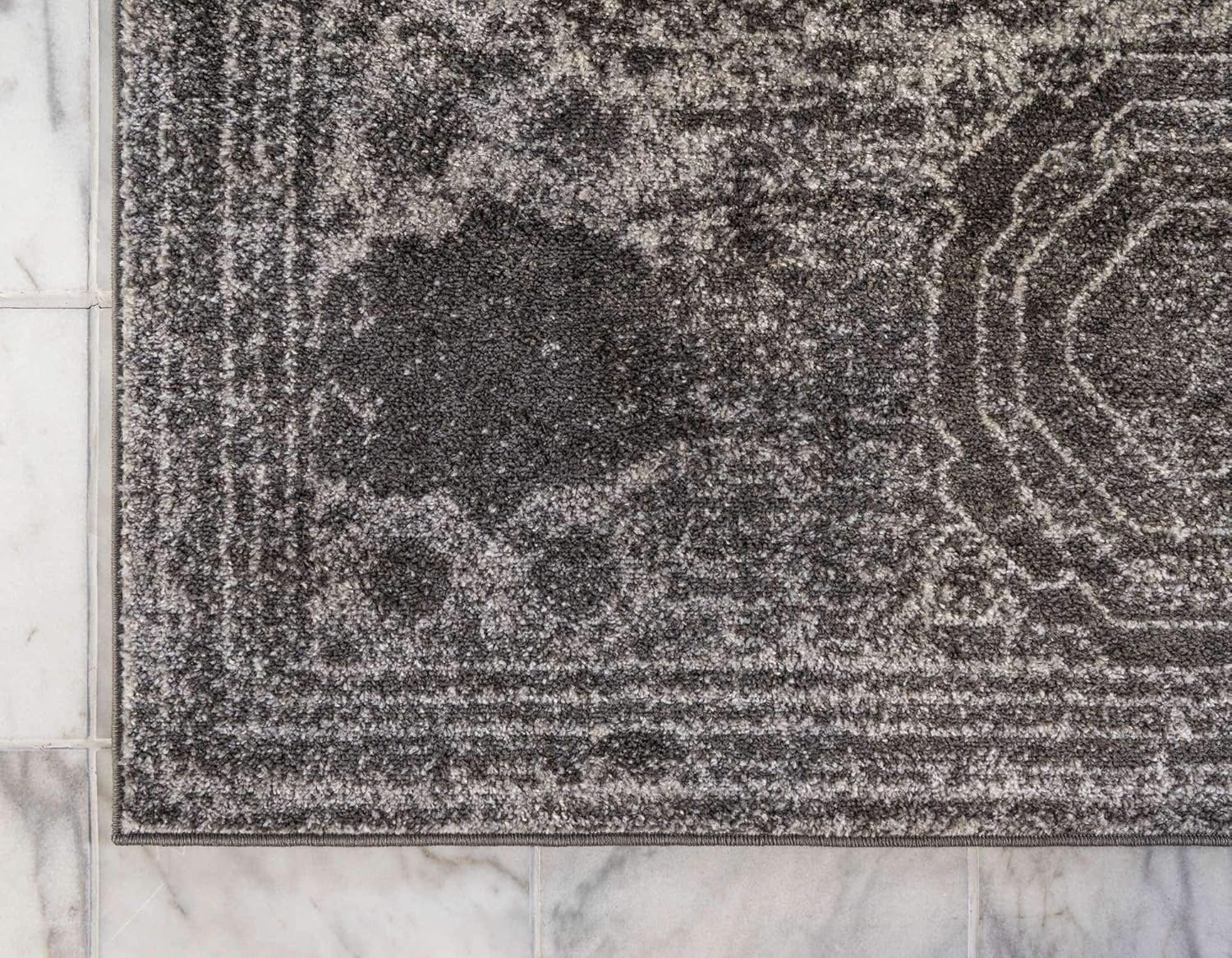 Unique Loom Bromley Collection Vintage Traditional Medallion Border – Alfombra, Polipropileno, Gris oscuroCrema