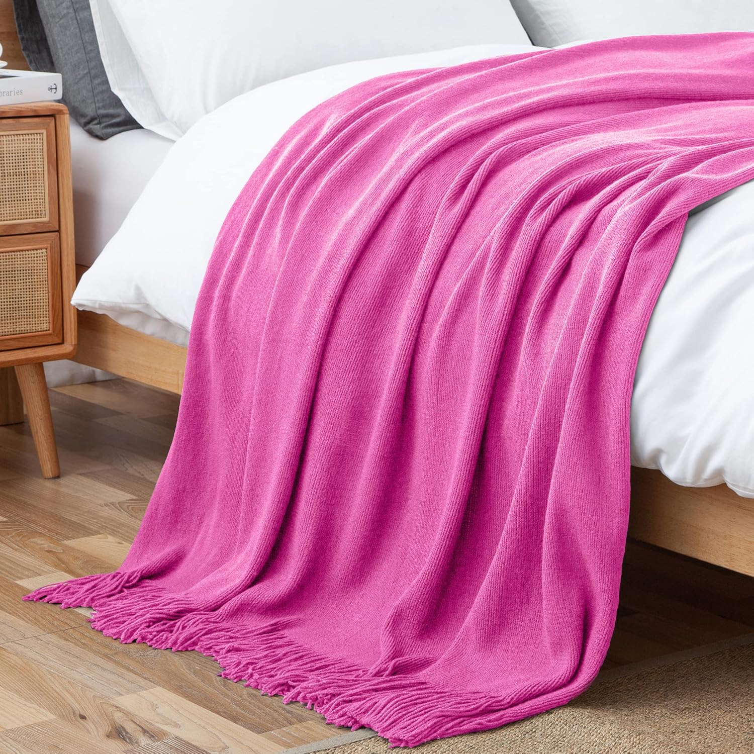 Vonty Manta de punto rosa intenso con borlas y flecos, 60 x 80 pulgadas, manta de punto súper suave, manta ligera decorativa de granja para sofá,