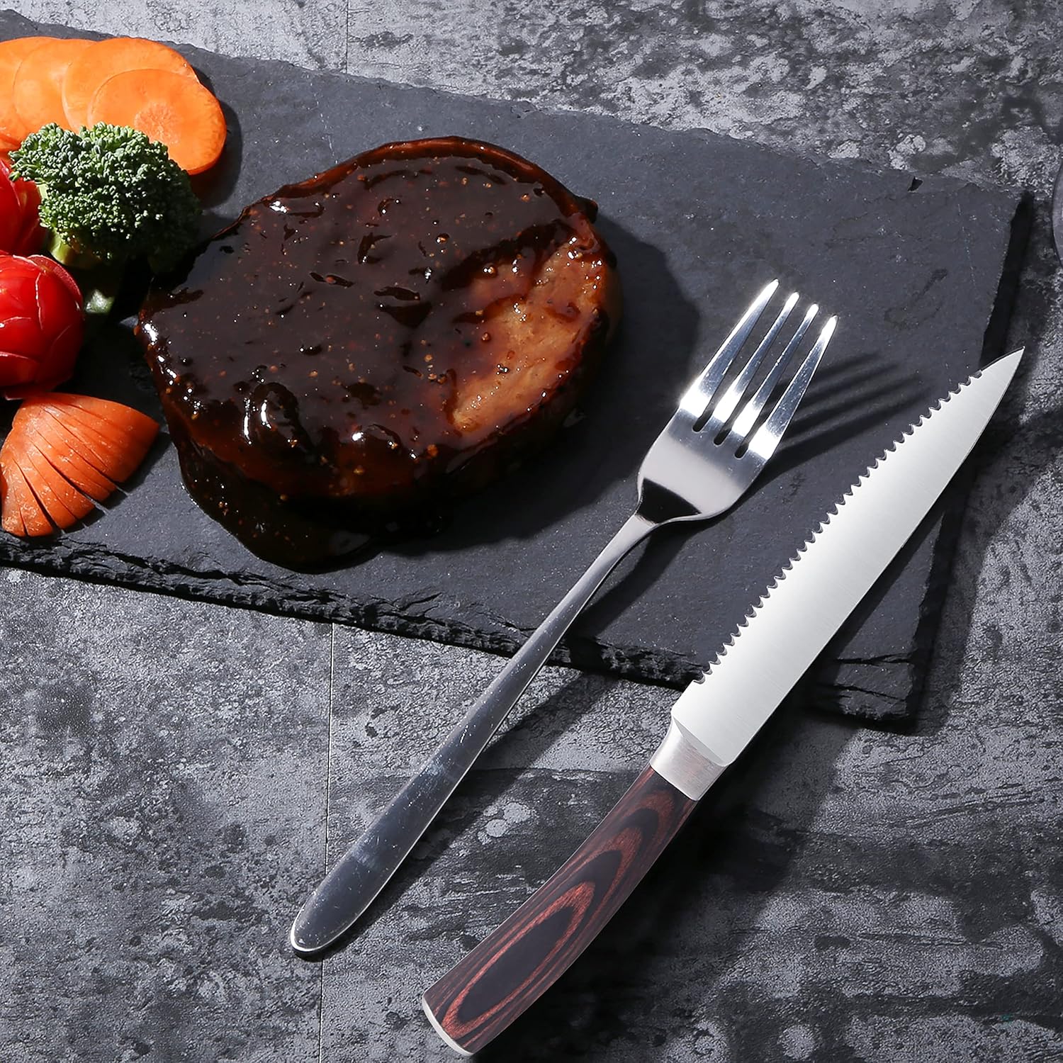 LUVCOSY Pakkawood – Juego de 6 cuchillos de carne dentados de acero inoxidable con mango de madera de Pakka, juego de cuchillos de cena de borde