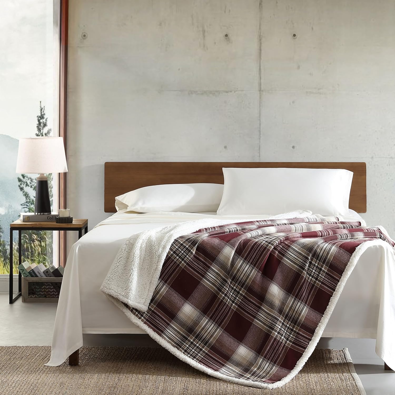 Eddie Bauer – Manta decorativa de franela de algodón para hogar, ropa de cama reversible de sherpa para todas las estaciones, rojo (Twin Lakes Red)