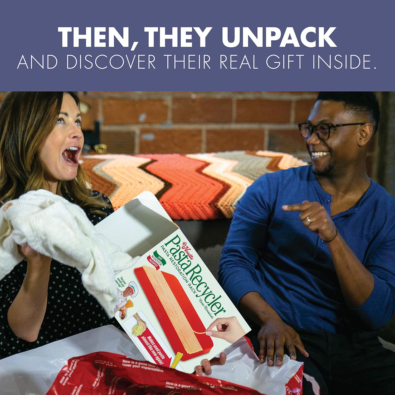 Prank Pack – Caja de regalo para bromas de fideos reciclados, envuelve tu regalo real en una divertida y auténtica caja de regalo, caja de regalo