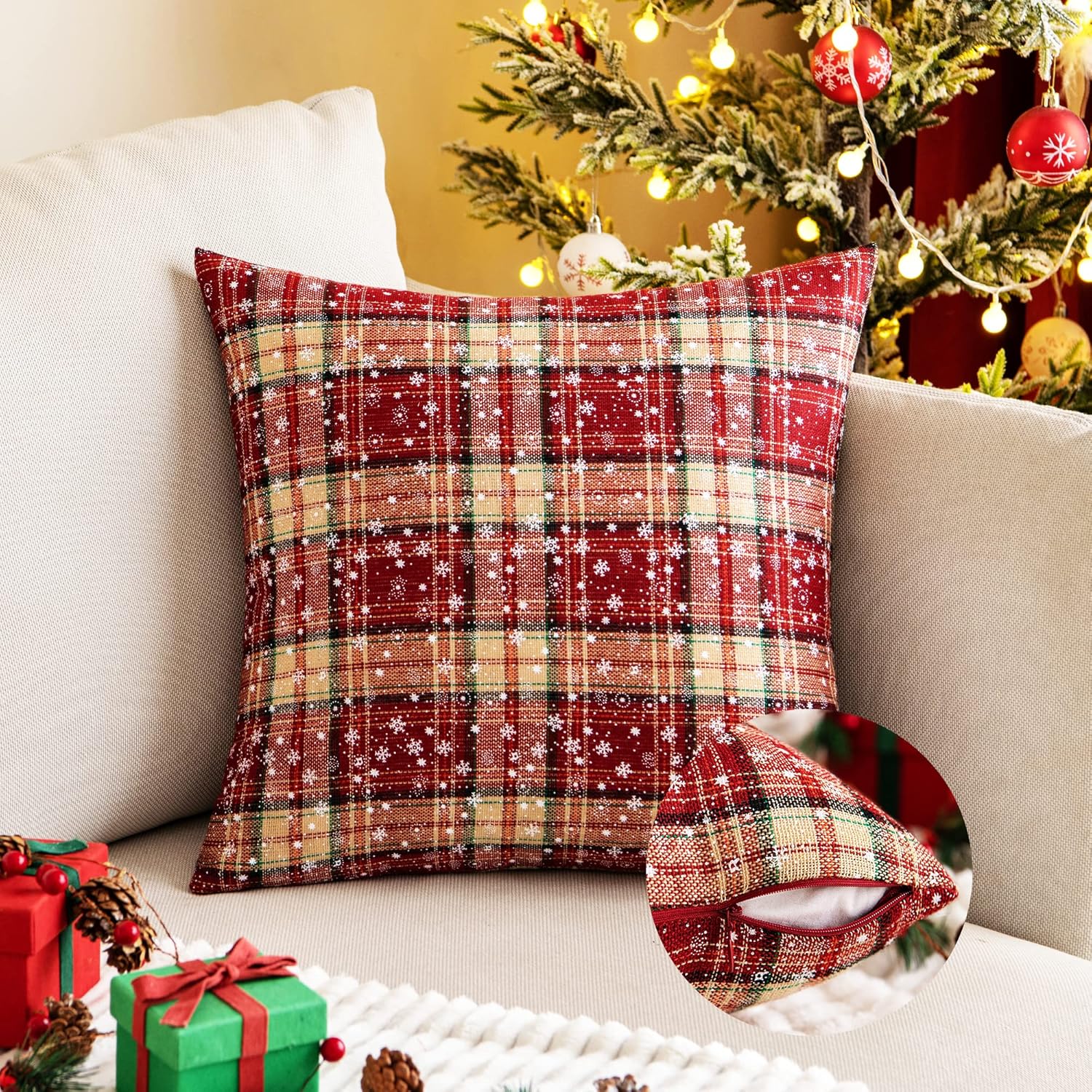 AQOTHES Paquete de 2 fundas de almohada decorativas de Navidad a cuadros escoceses con copos de nieve para sofá, decoración de casas rurales, color
