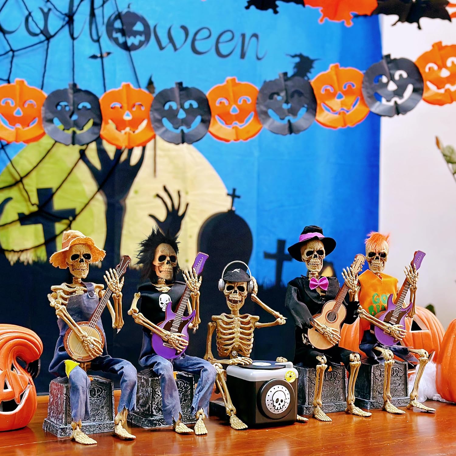 Animatrónicos de mesa de Halloween, reproductor de banjo activado por movimiento con música, decoración de sala de estar interior, centros de mesa