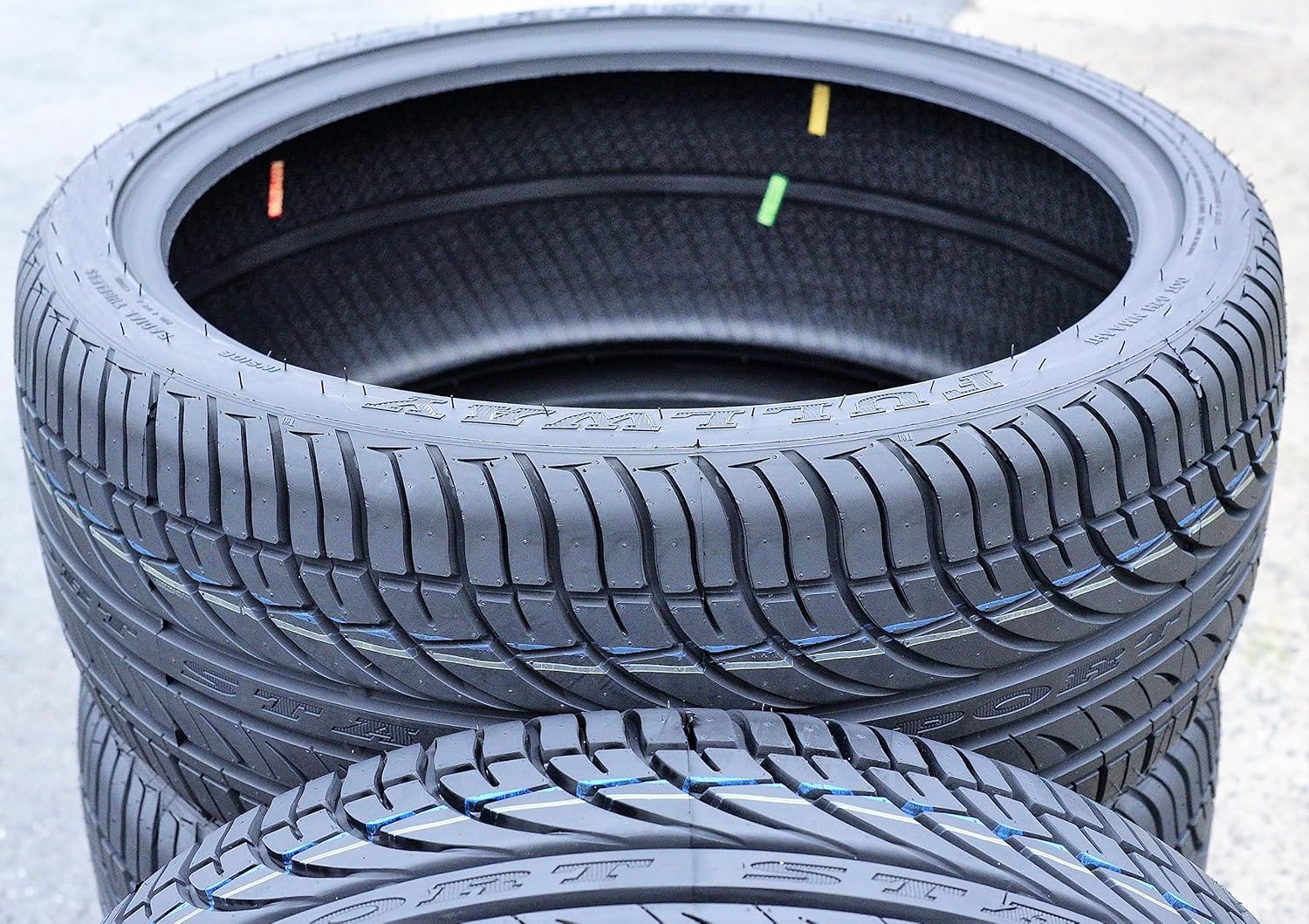 Fullway HP108 – Juego de 4 neumáticos radiales de alto rendimiento para camionesSUV para todas las estaciones 24545R19 24545ZR19 2454519 24545-19