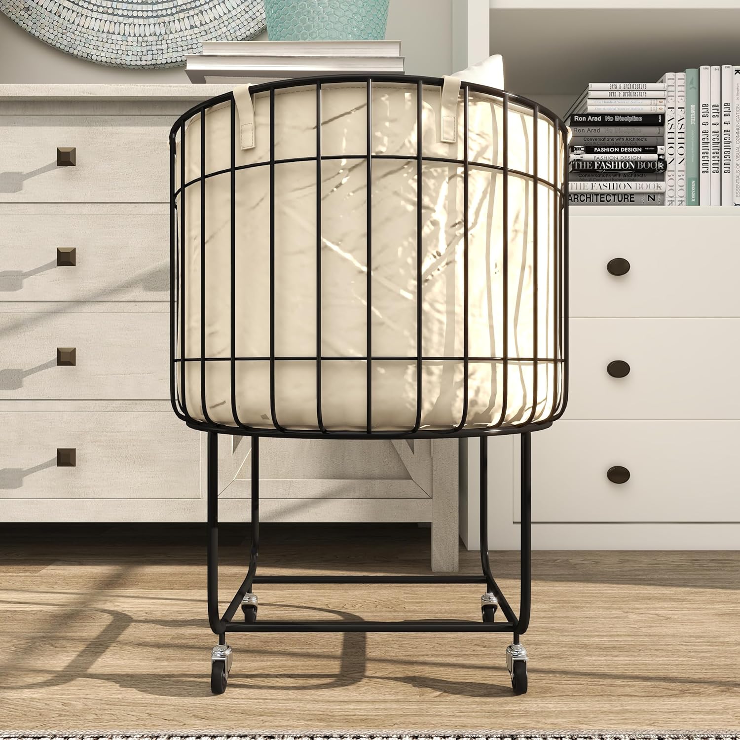Deco 79 Carrito de almacenamiento redondo de metal con ruedas, 19 x 19 x 26 pulgadas, negro