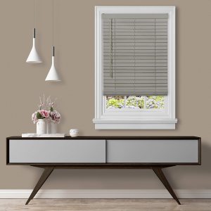 PowerSellerUSA Achim GII – Persiana de imitación madera sin cordones para oscurecer la habitación. PowerSellerUSA Achim GII – Persiana de imitación madera sin cordones para oscurecer la habitación.