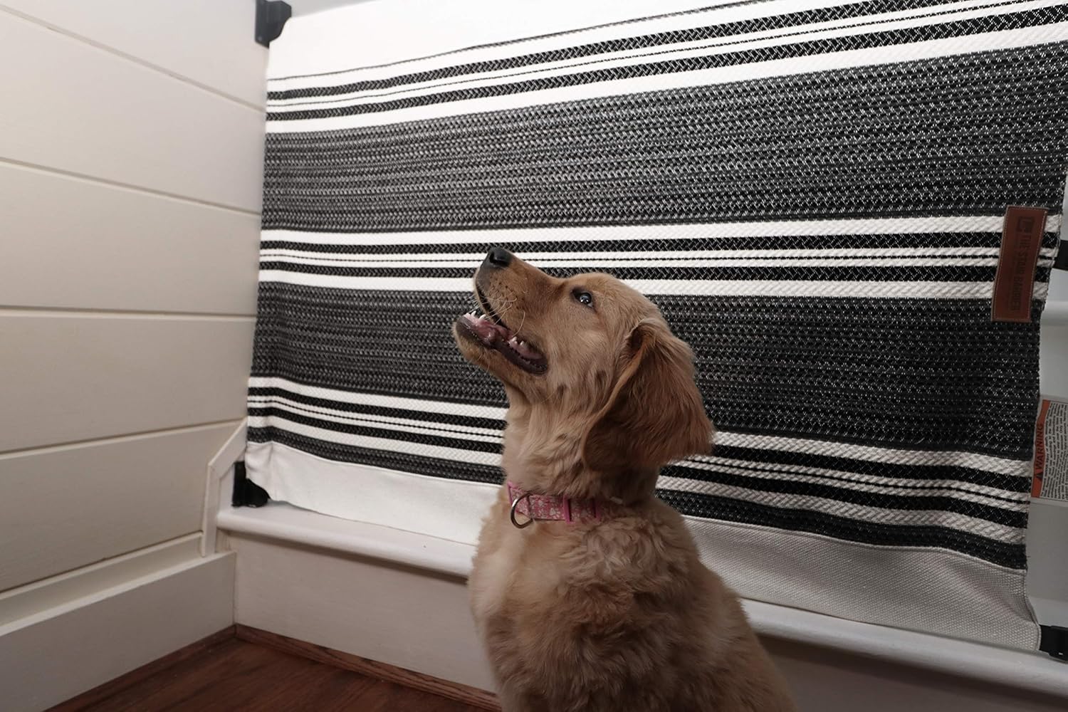 The Stair Barrier Baby and Pet Gate Barandilla a la pared Puerta de bebé – Puertas de seguridad para niños o perros – Puerta de bebé de tela para
