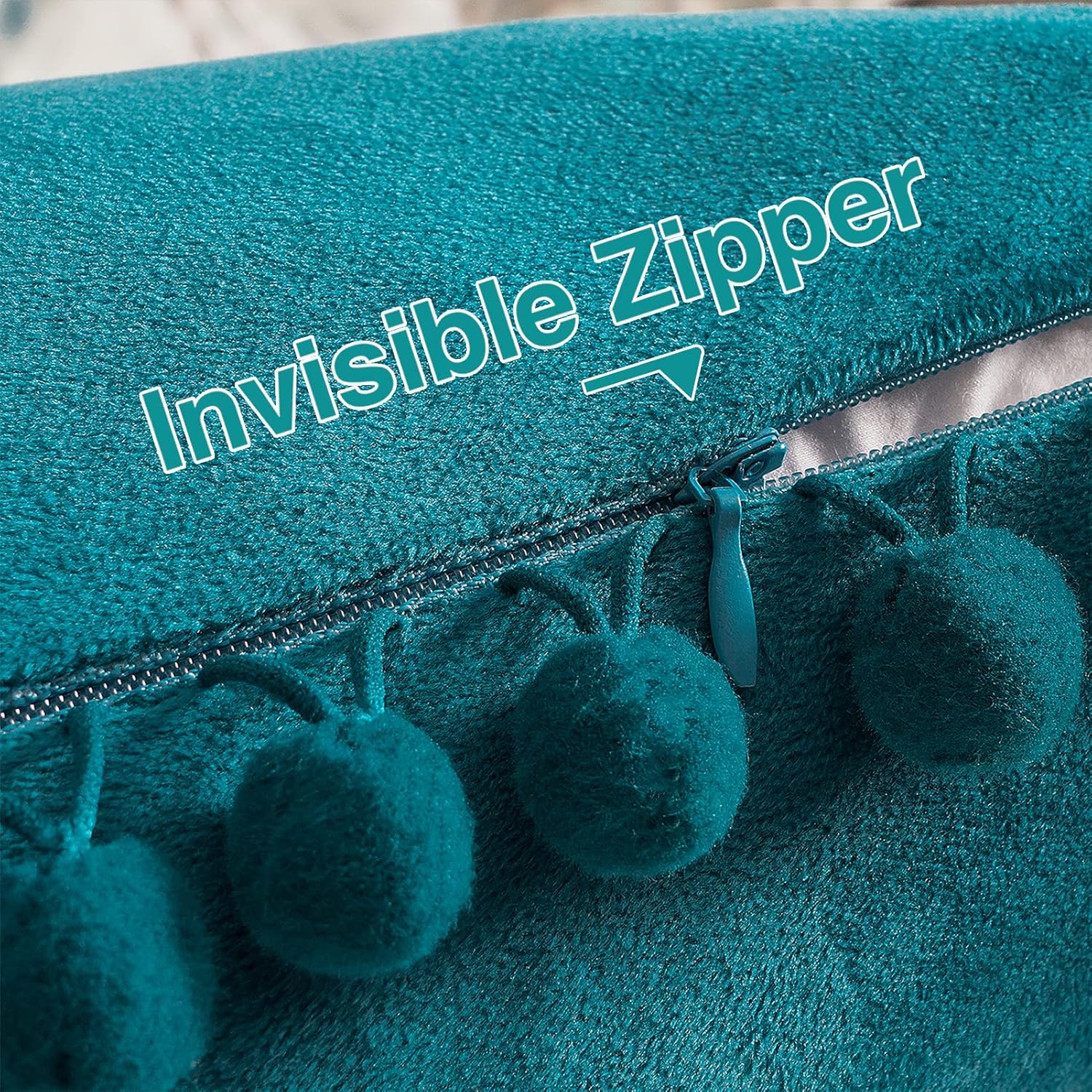 Top Finel juego de 2fundas de almohada decorativas con pompones, de terciopelo suave, lisas, para el sofá y la cama, 20 x 20pulgadas, verde azulado