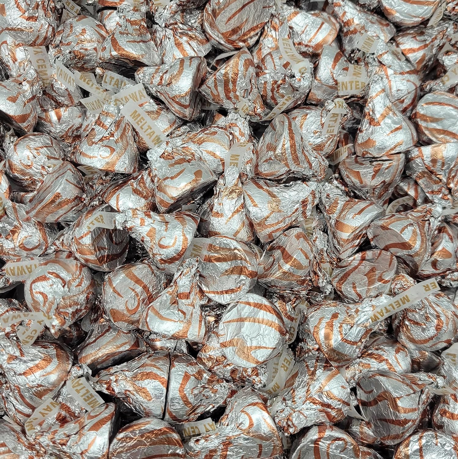 Hershey’s Kisses Meltaway – Caramelos de chocolate con leche, envueltos individualmente, 4 libras, paquete a granel (380 piezas)