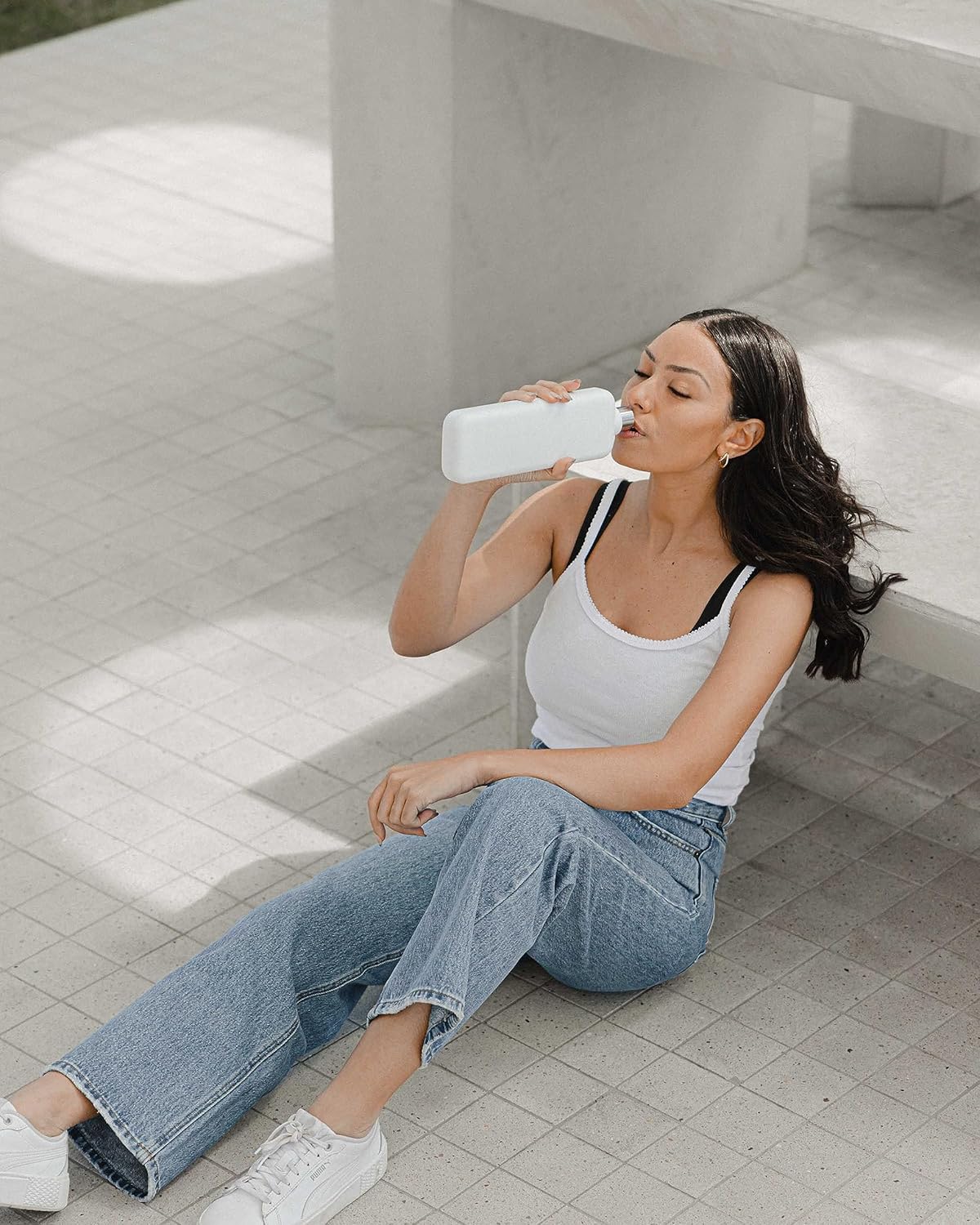 memobottle Acero inoxidable delgado (blanco), 20 onzas, botella de agua duradera, a prueba de fugas, sin BPA, ideal para un estilo de vida moderno,