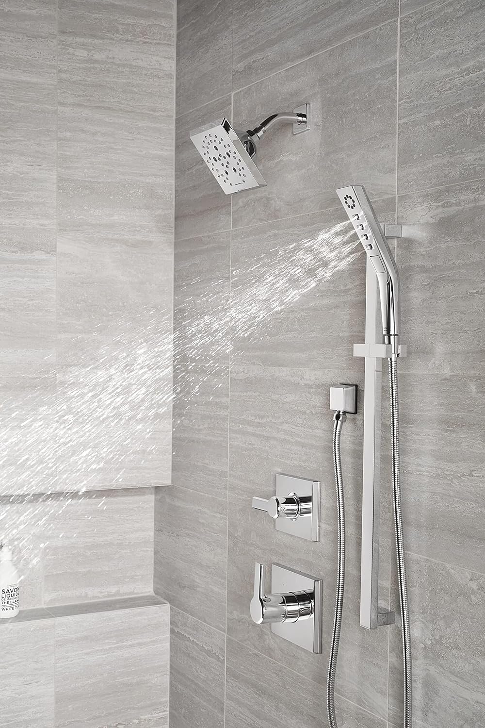 Delta Faucet Sistema de ducha cromado pivotal de 3 ajustes, incluye cabezal de ducha cromado, barra deslizante, mango de ducha, desviador de ducha y