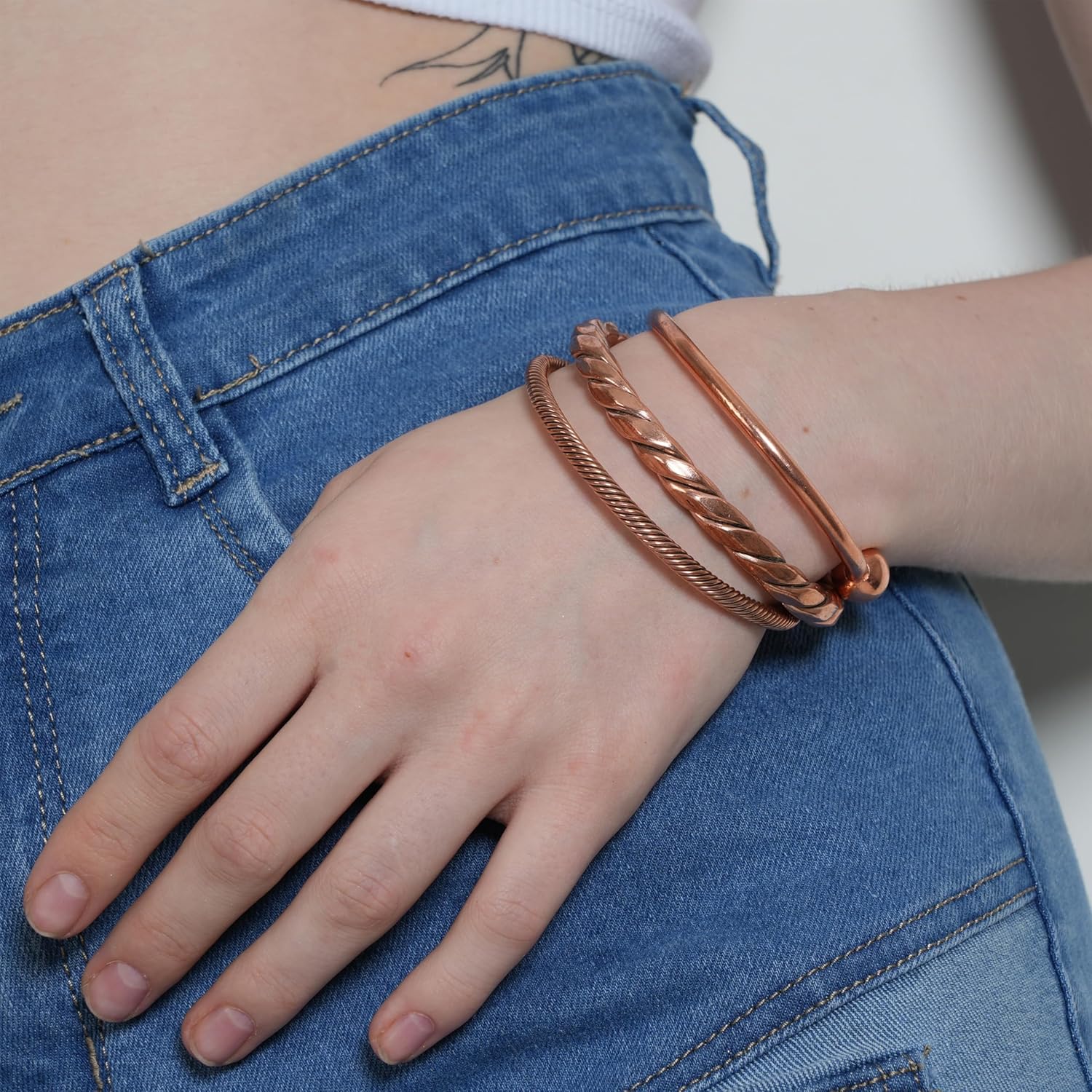 Touchstone Pulsera de cobre estilo tibetano. Forjado a mano con cobre sólido y de alto calibre para mujeres y hombres. Combo de diferentes diseños