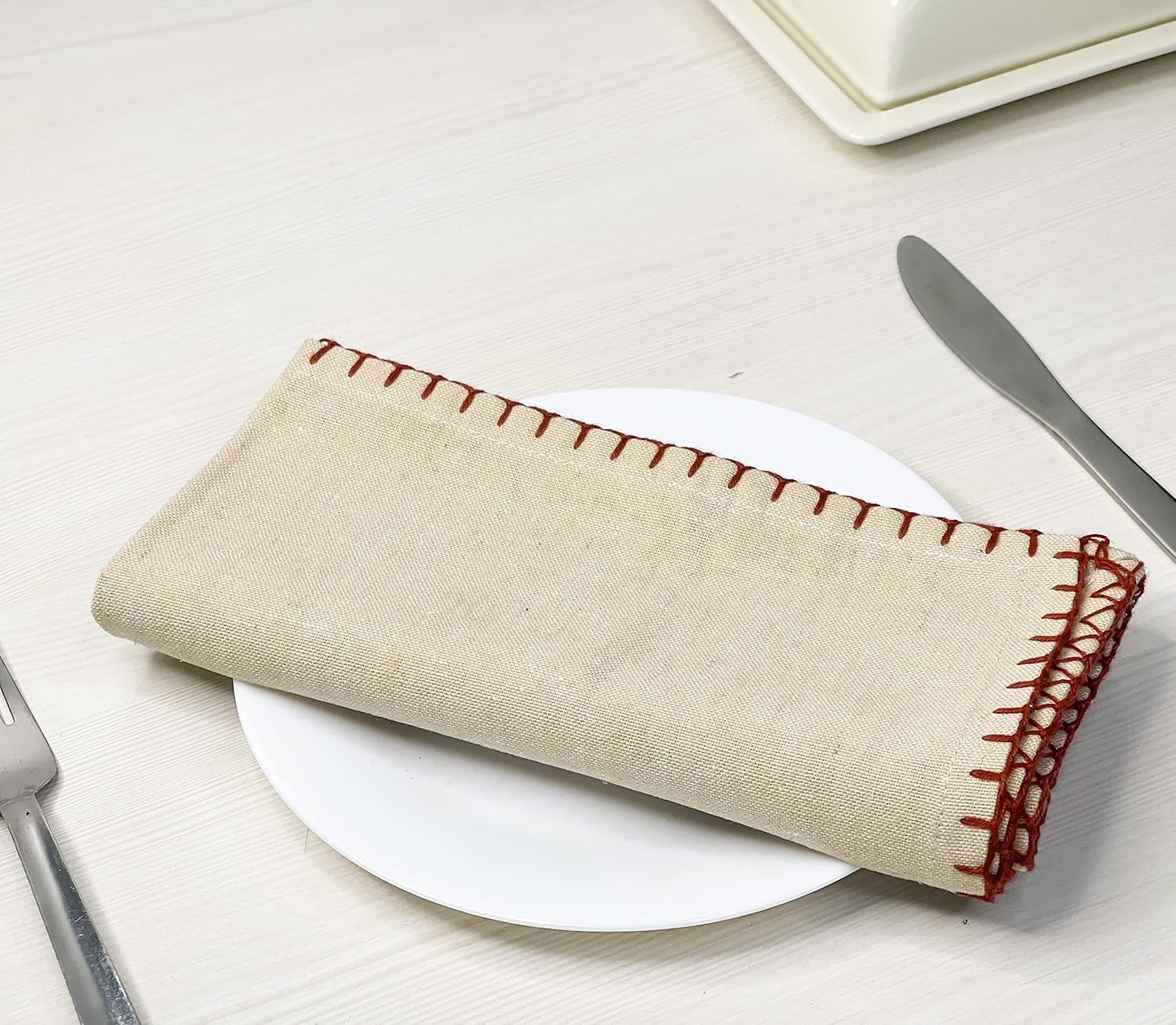 CHARDIN HOME Servilleta de cambray beige con borde de punto de látigo óxido, 18 x 18 pulgadas, juego de 6 servilletas de tela de uso diario, algodón