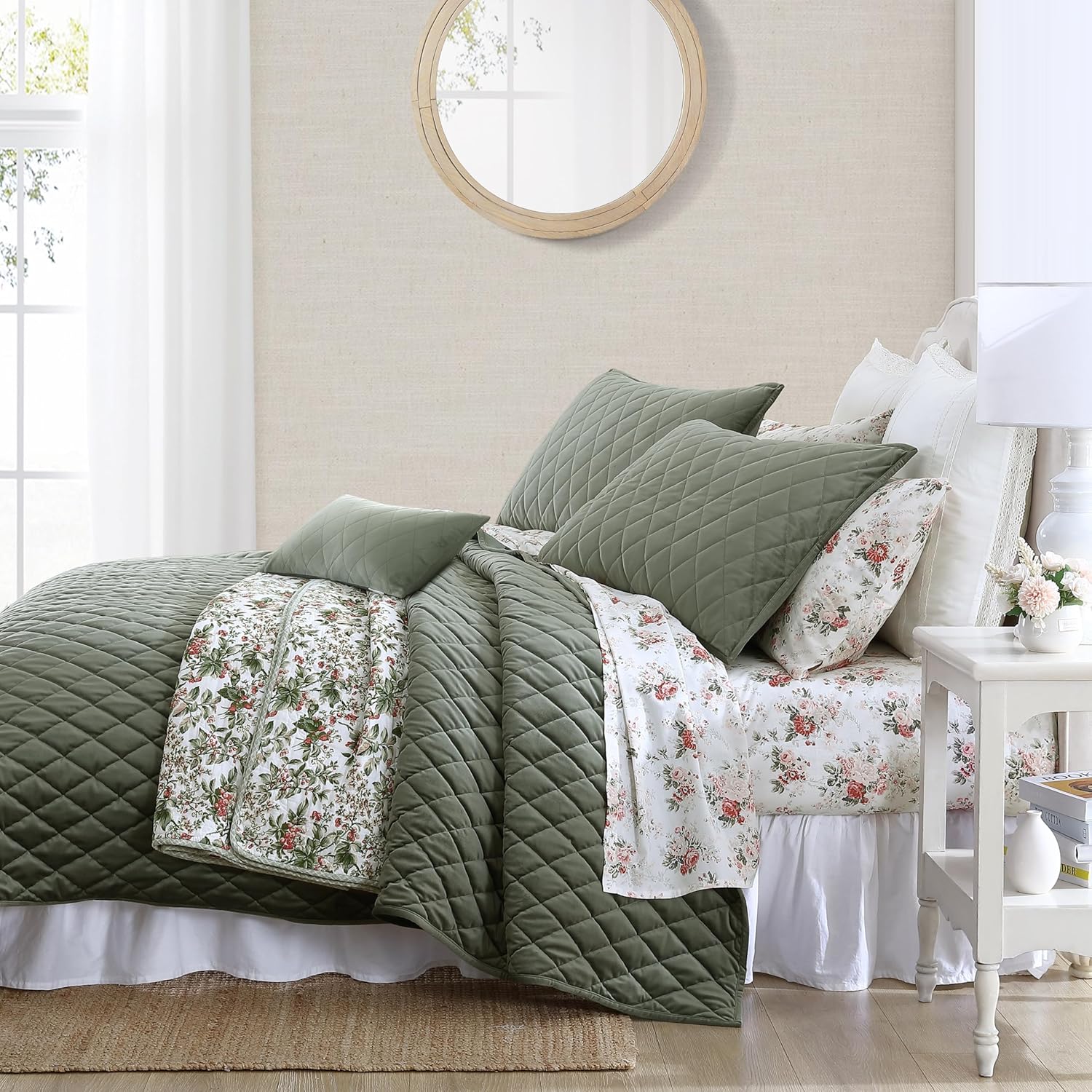 Laura Ashley – Juego de edredón individual, ropa de cama reversible de terciopelo sólido, decoración del hogar para todas las estaciones con funda y