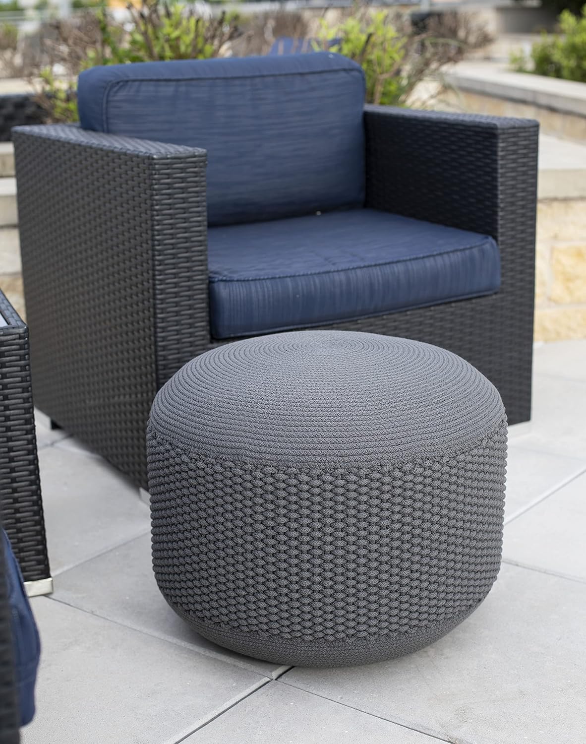 BIRDROCK HOME Puf otomano para exteriores  Reposapiés impermeable para patio al aire libre  Puf grande para sala de estar  Gris oscuro