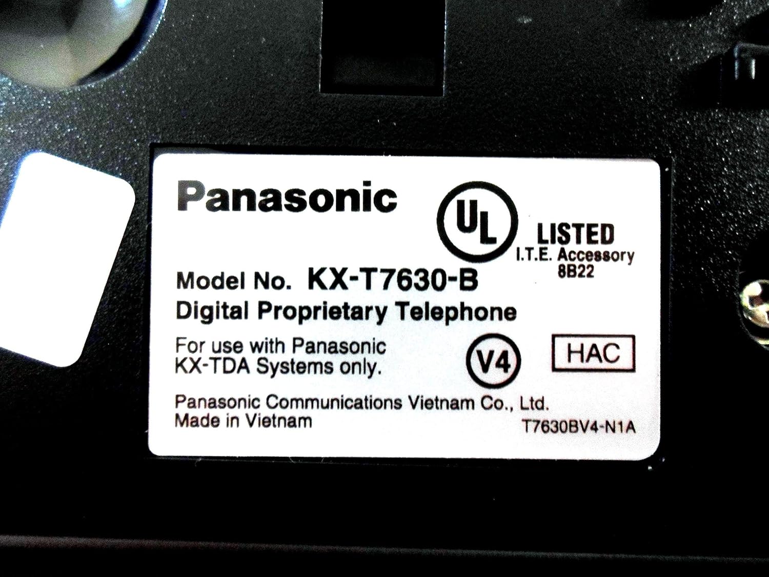 Panasonic KX-T7630-B Teléfono con pantalla LCD de 3 líneas y 24 botones (renovado)