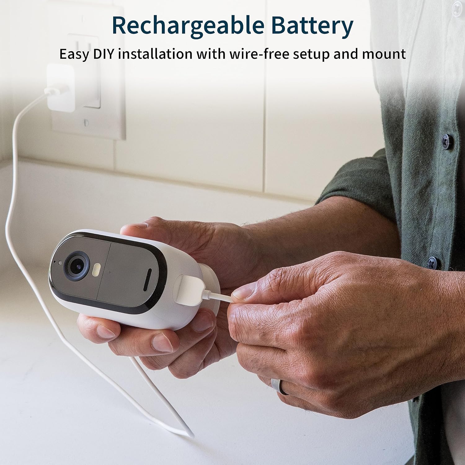 Arlo Essential 2K – Cámara de seguridad para exteriores (2 generación), paquete de 3, cámara inalámbrica para exteriores e interiores, foco