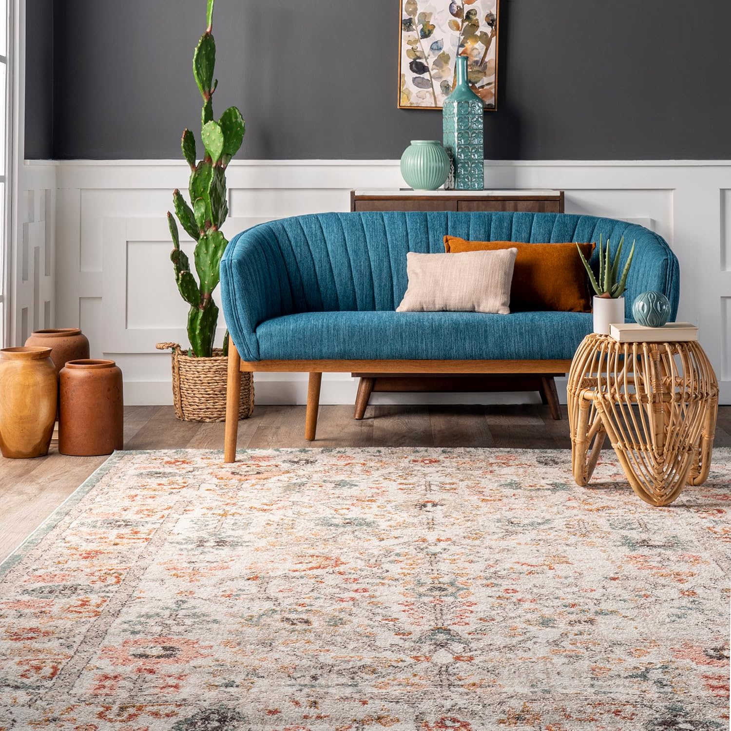 nuLOOM Lenore – Alfombra de pasillo floral vintage, 2 pies 6 pulgadas x 6 pies, beige, rectangular, 0.3 pulgadas de grosor