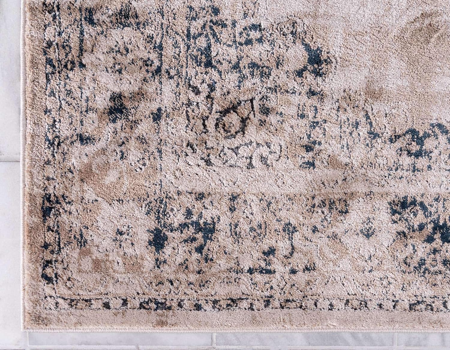 Unique Loom Leila Collection – Alfombra tradicional, envejecida, medallón, borde, pelo alto-bajo, alfombra vintage, 3 pies 3 pulgadas x 5 pies 3