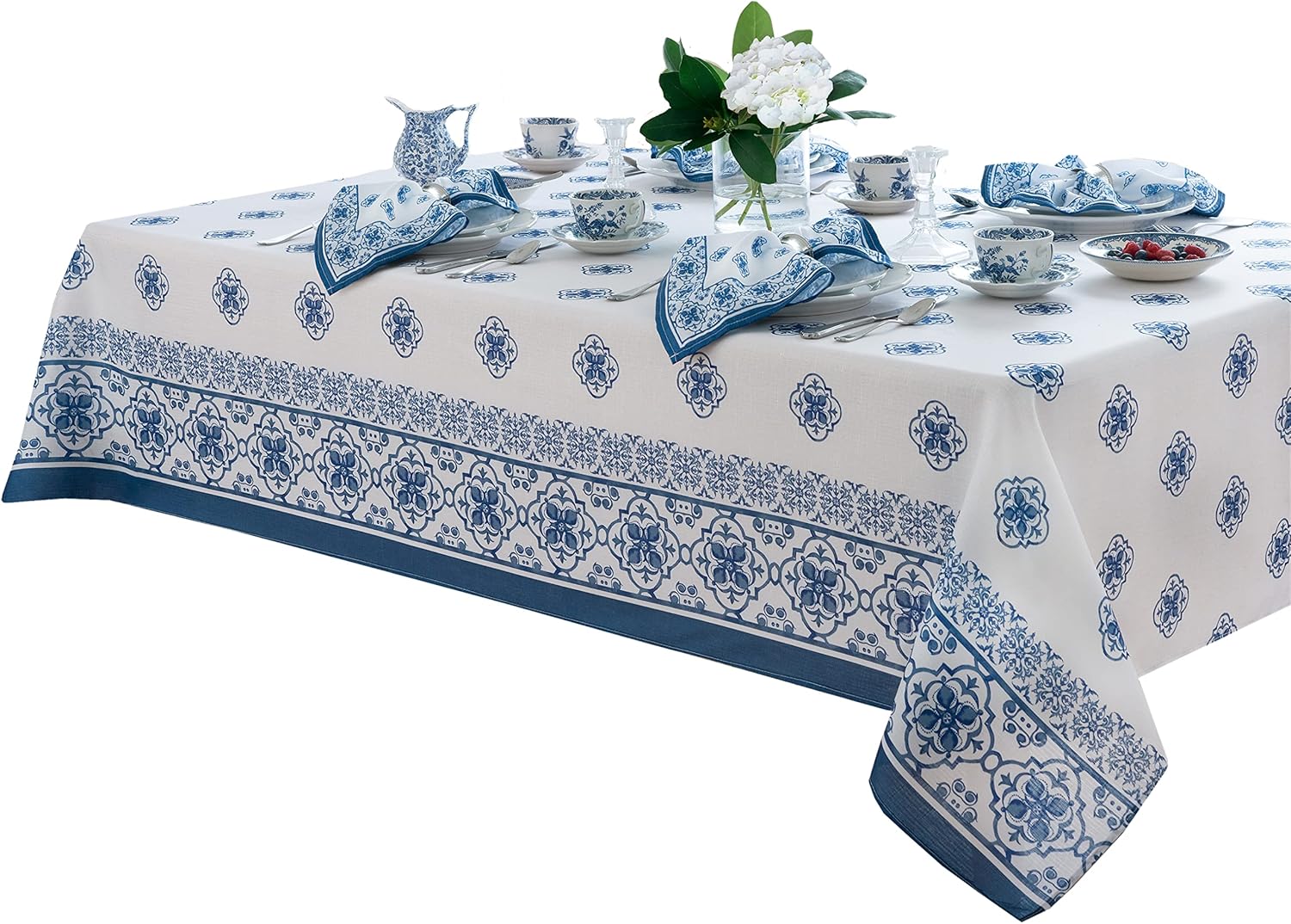 Newbridge Mykonos – Mantel de tela con borde de azulejos mediterráneos, estampado de medallón azul para interiorexterior, resistente a las manchas,