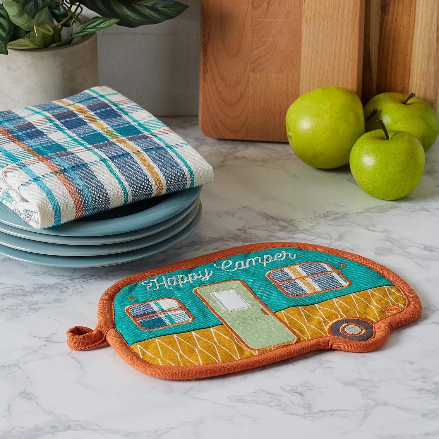 DII Juego de cocina de colección de regalo, juego de agarradera y toallas de cocina, Happy Camper, 2 piezas