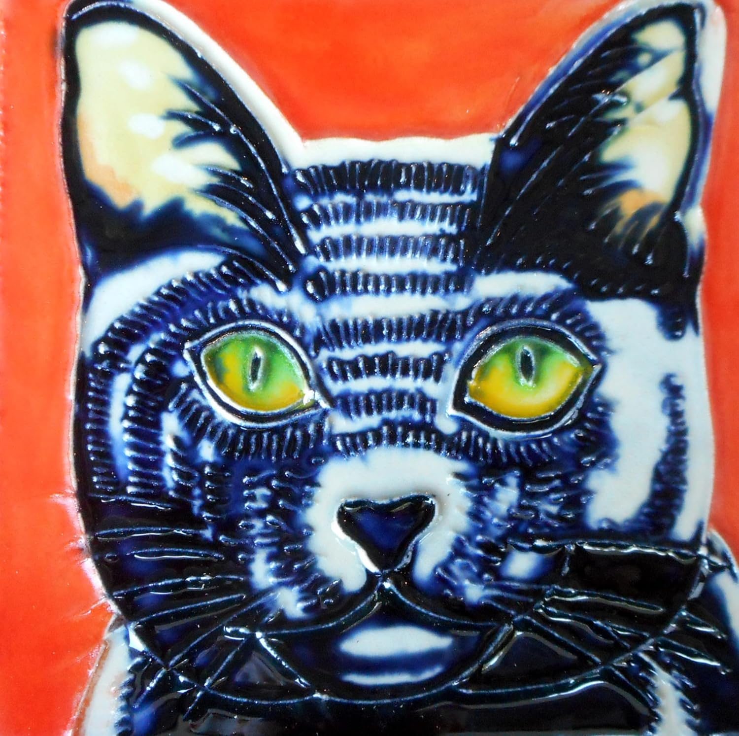 Azulejo de arte de cerámica pintado a mano de gato 6×6 pulgadas con caballete trasero