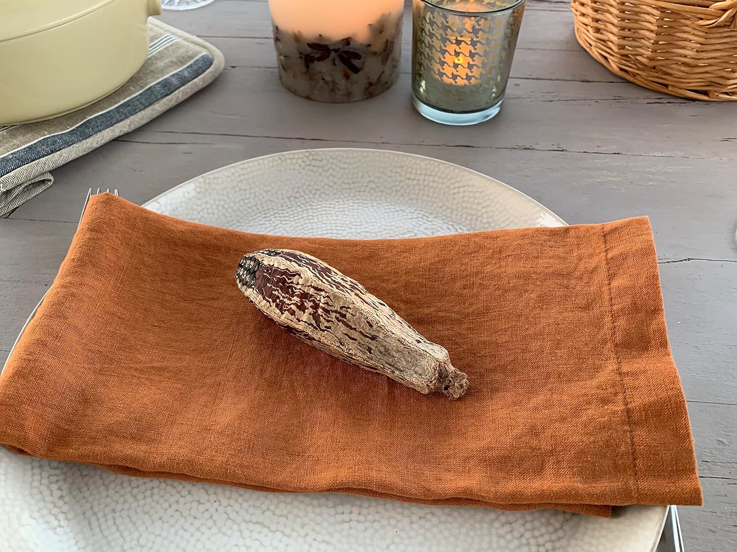 Servilletas de lino 100% lino francés Servilletas de tela de lino puro lavado a la piedra Esquinas en inglete Juego de 4 (naranja tostado)