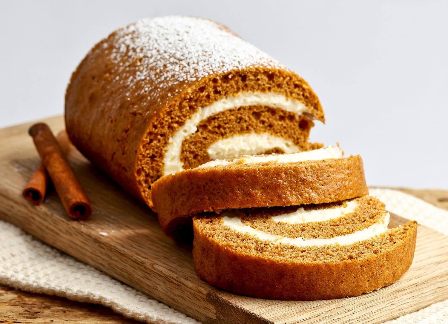 Arianna’s Bakery – Postre de rollo de calabaza casero, regalo de otoño y Acción de Gracias, 23 onzas