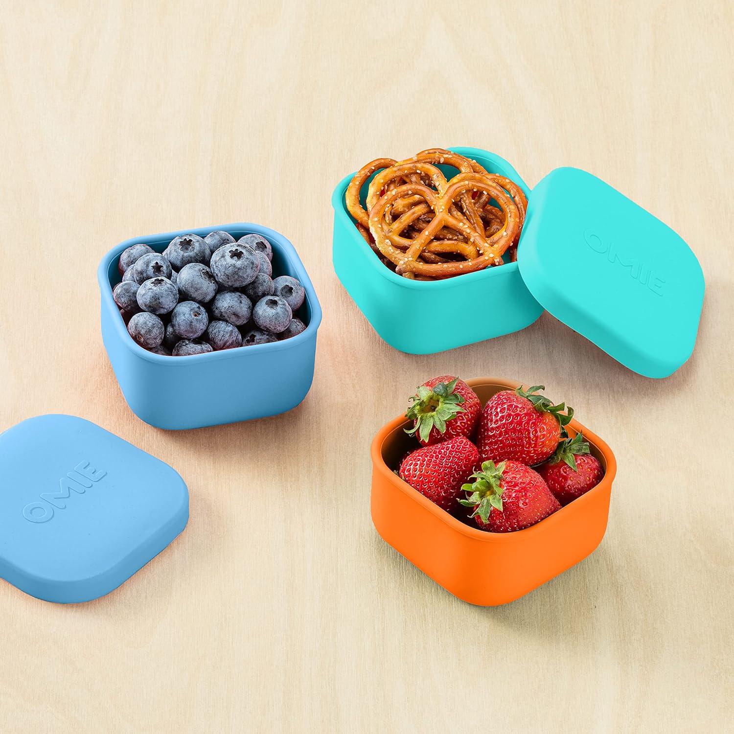 Omie Caja de silicona a prueba de fugas para aperitivos, recipientes de almacenamiento de alimentos con tapa, contenedor Bento para almuerzo