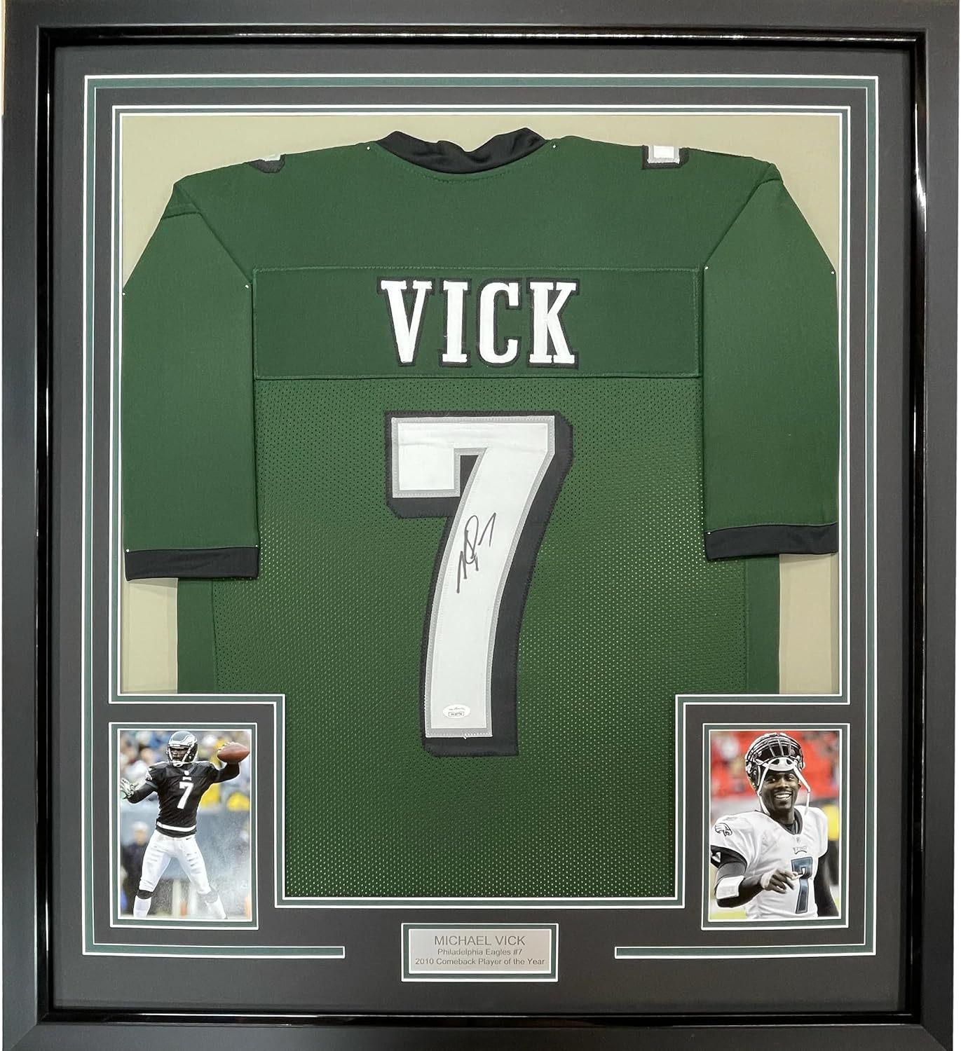 Framed AutographedSigned Michael Mike Vick 33×42 Philadelphia Green Football Jersey PSADNA COA