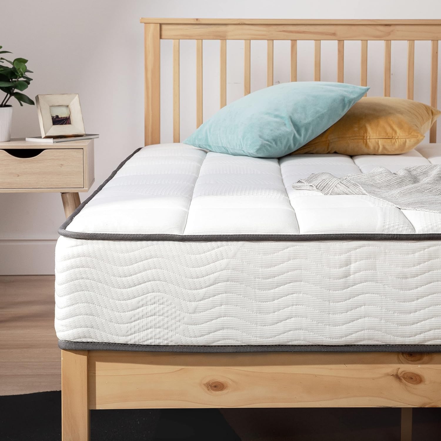Mellow Colchón clásico Bonnell Spring de 10 pulgadas, parte superior de espuma cómoda con base de resortes interiores, espuma certificada