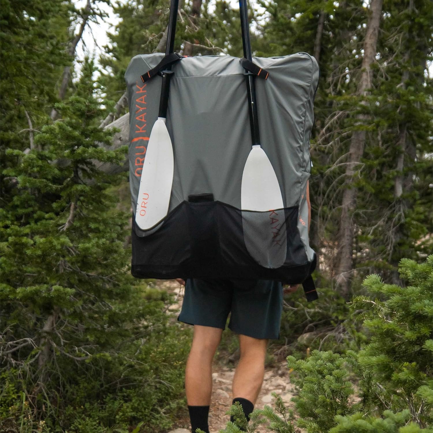 Oru Kayak Oru Pack  Mochila para kayak plegable, nailon resistente, con correas acolchadas para el hombro y cinturón de cadera, cremallera
