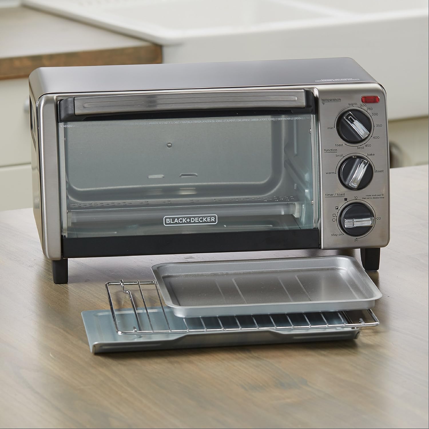 BLACK+DECKER, TO1750SB, horno tostador con capacidad para 4 rebanadas, con convección natural, color negro.