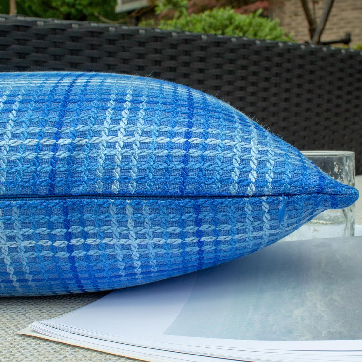 Kevin Textile – Juego de 2 fundas de almohada impermeables para exteriores para muebles de patio, fundas de cojín decorativas de lino para