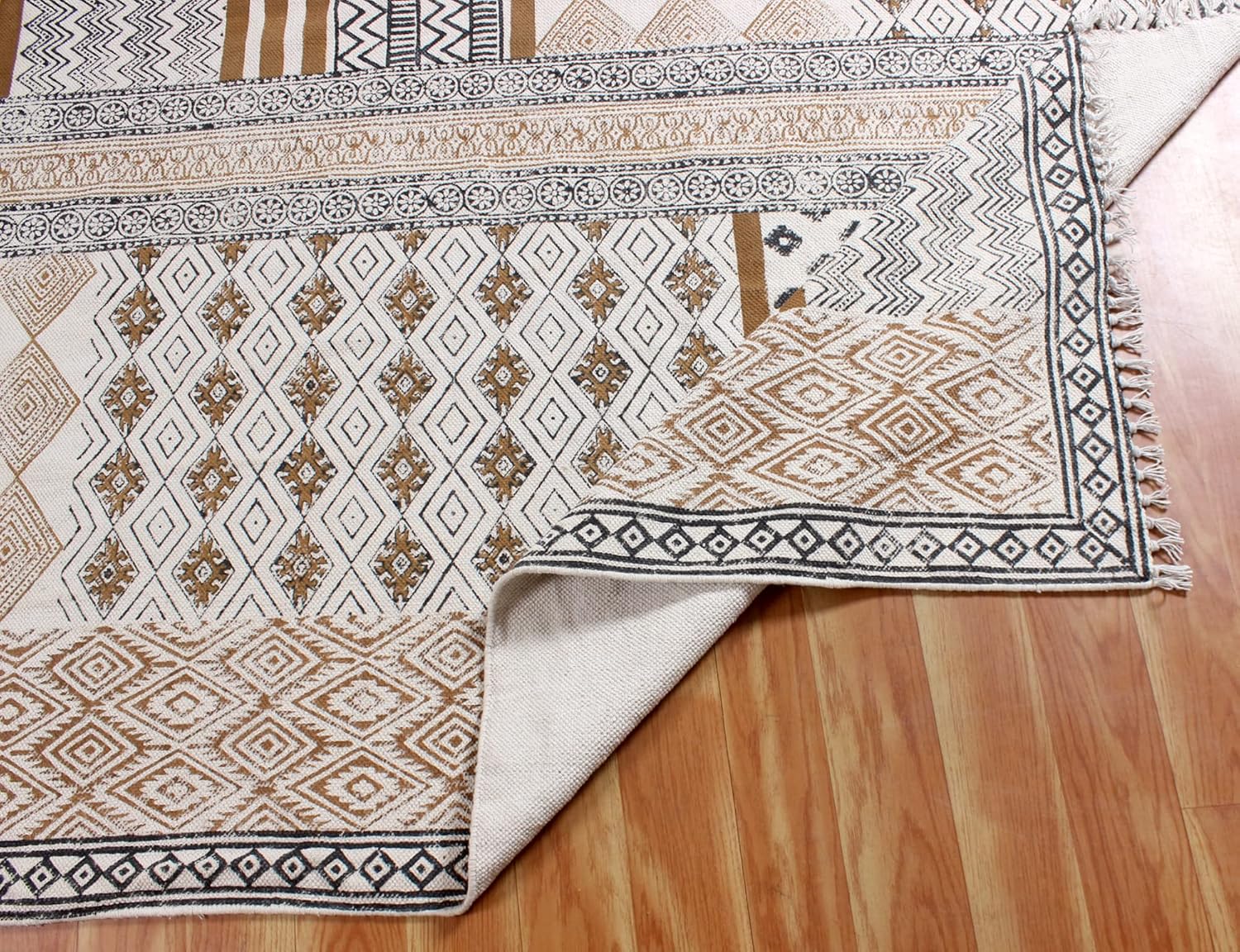 Collection – Alfombra rectangular de 5 x 8 pies, color marrón y negro, de algodón, diseño geométrico Dhurrie, para interiores y exteriores, para